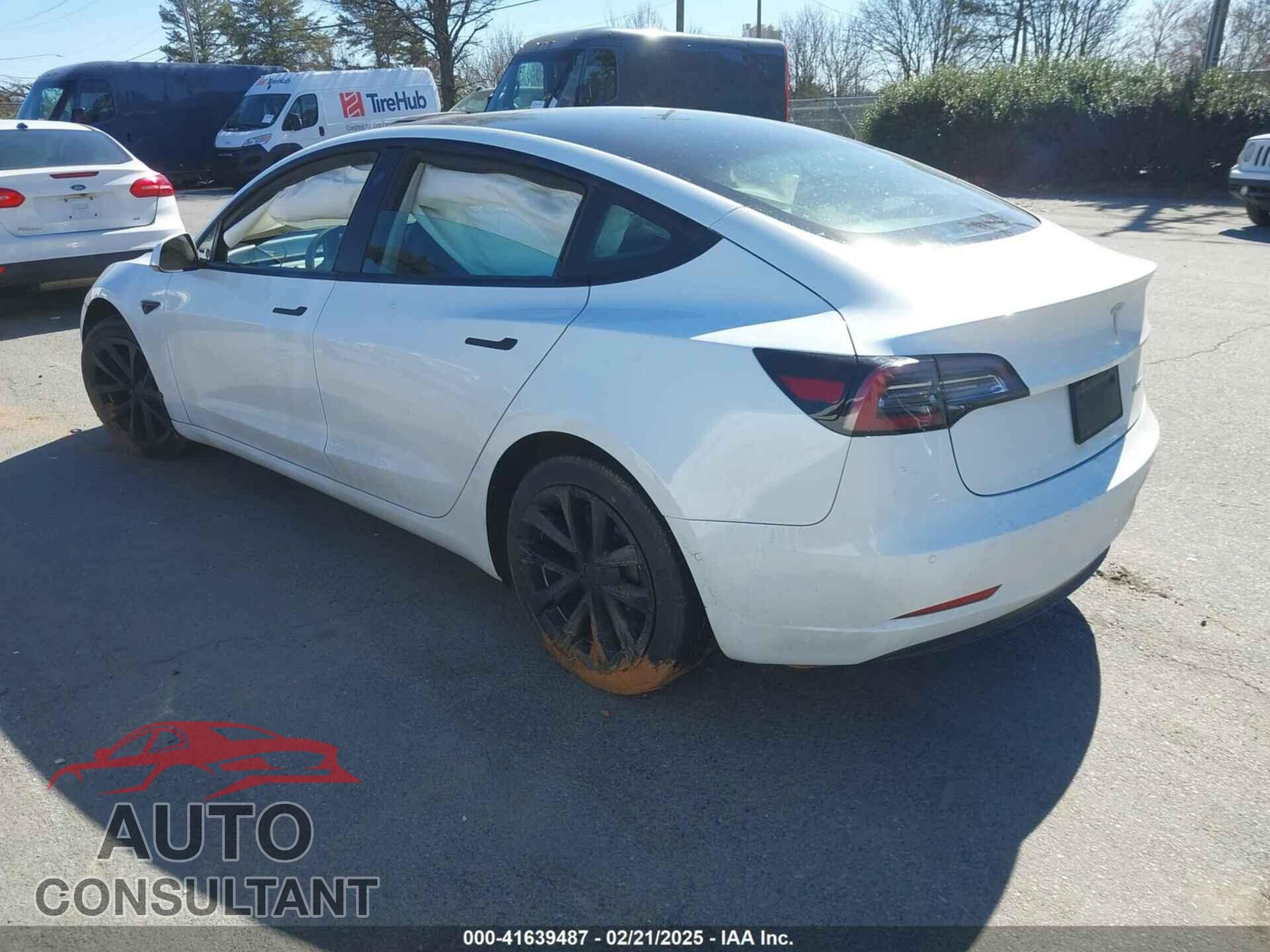 TESLA MODEL 3 2022 - 5YJ3E1EB9NF105756
