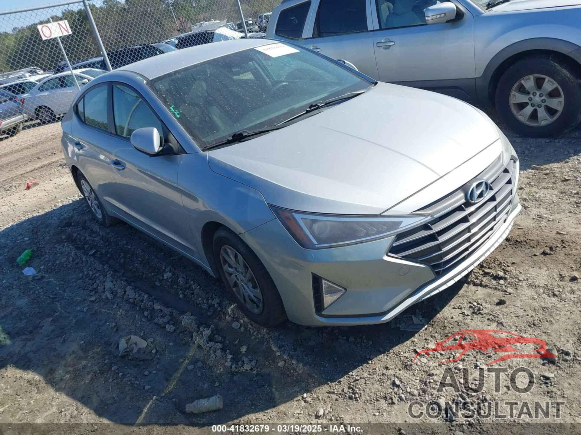 HYUNDAI ELANTRA 2020 - KMHD74LF1LU944323