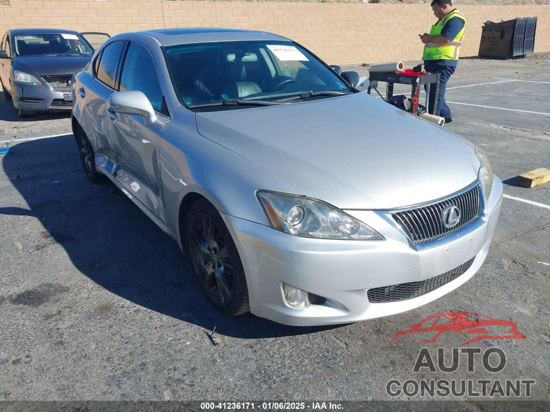 LEXUS IS 350 2009 - JTHBE262895022597