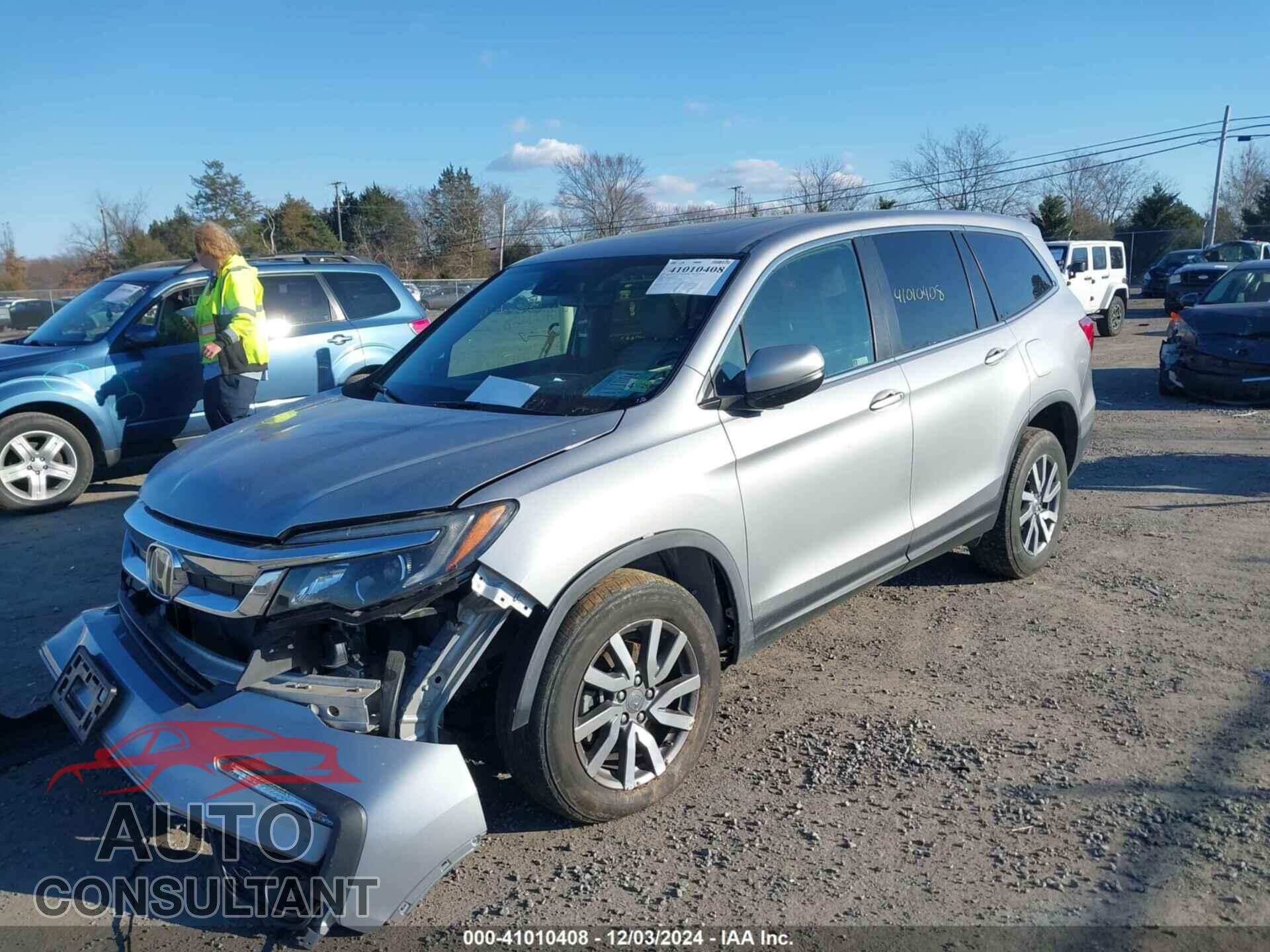 HONDA PILOT 2019 - 5FNYF6H44KB037651