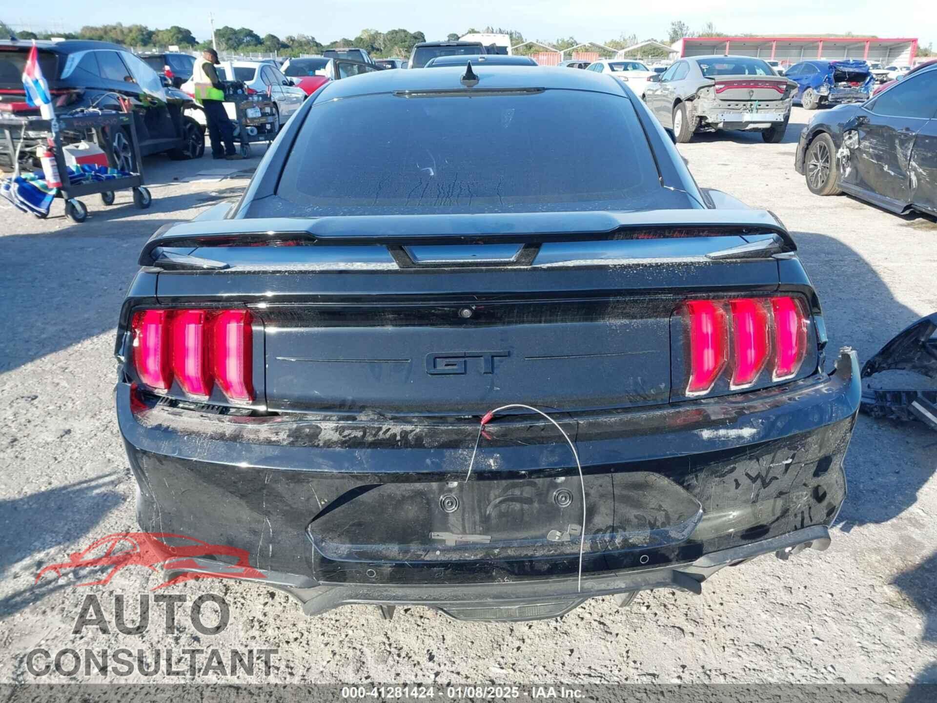 FORD MUSTANG 2023 - 1FA6P8CFXP5305223