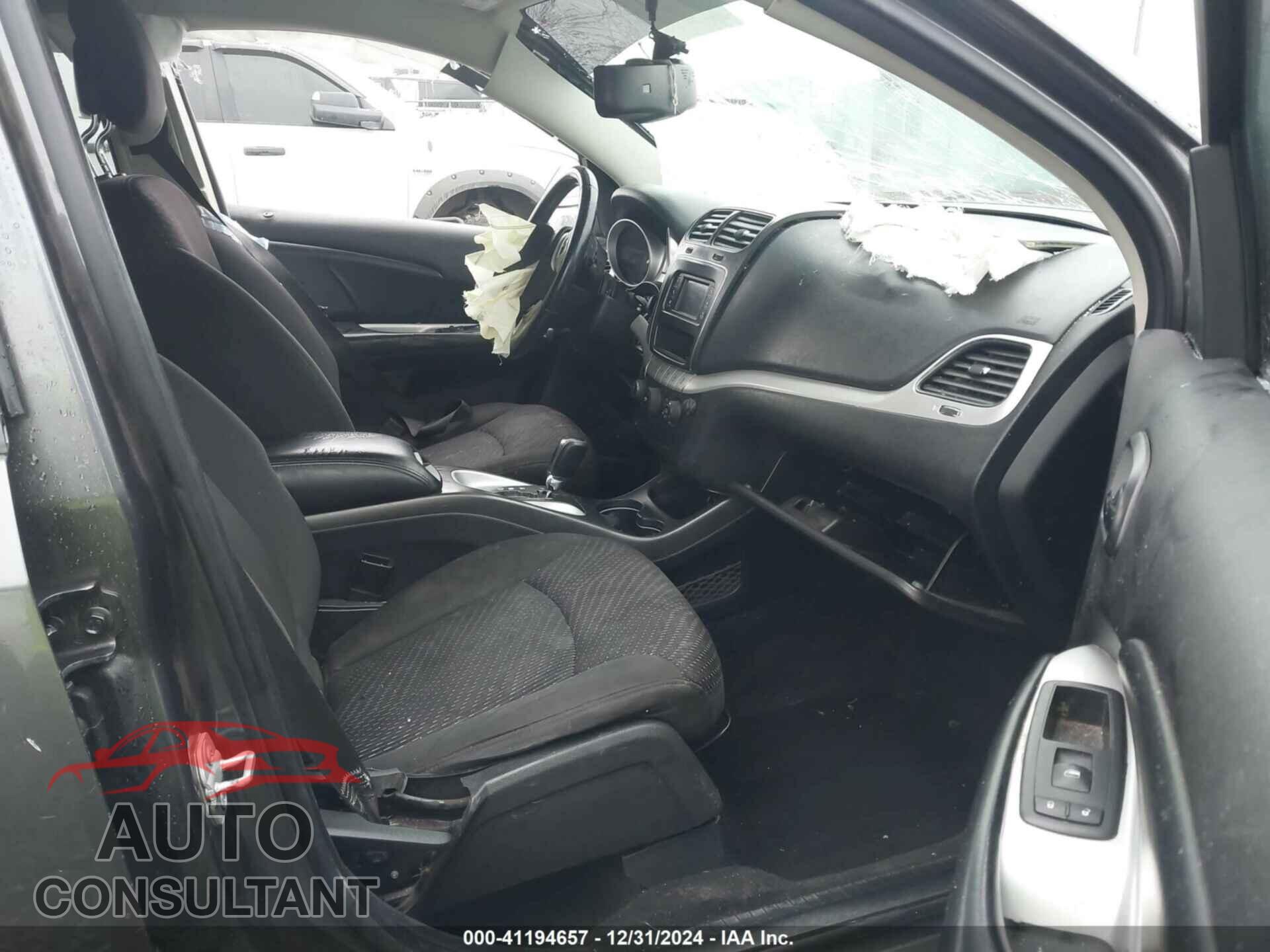 DODGE JOURNEY 2017 - 3C4PDCBG2HT501940