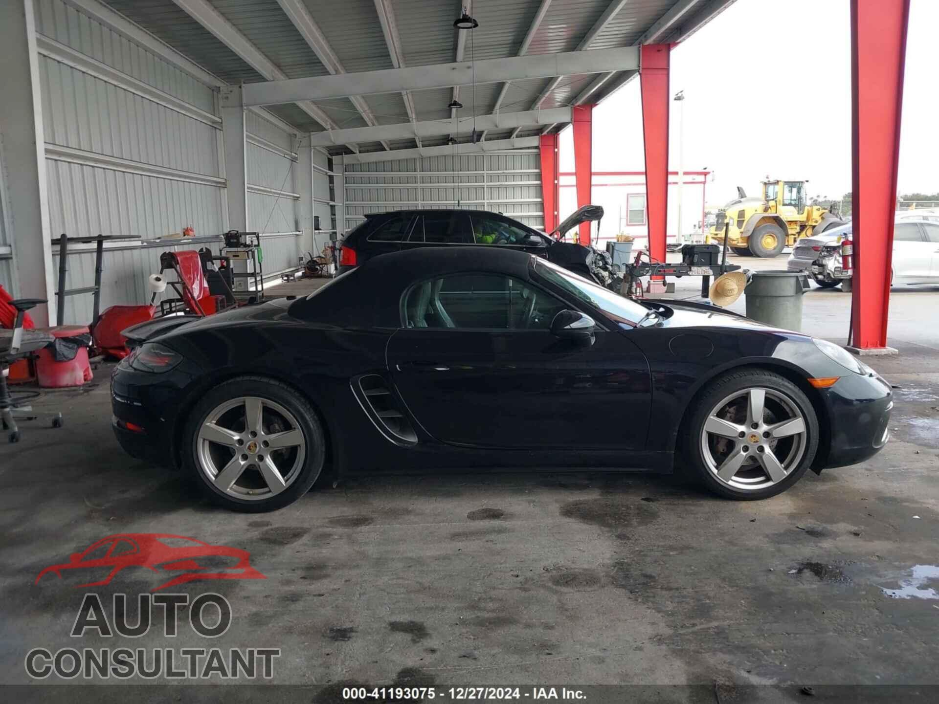 PORSCHE 718 BOXSTER 2017 - WP0CA2A8XHS220370