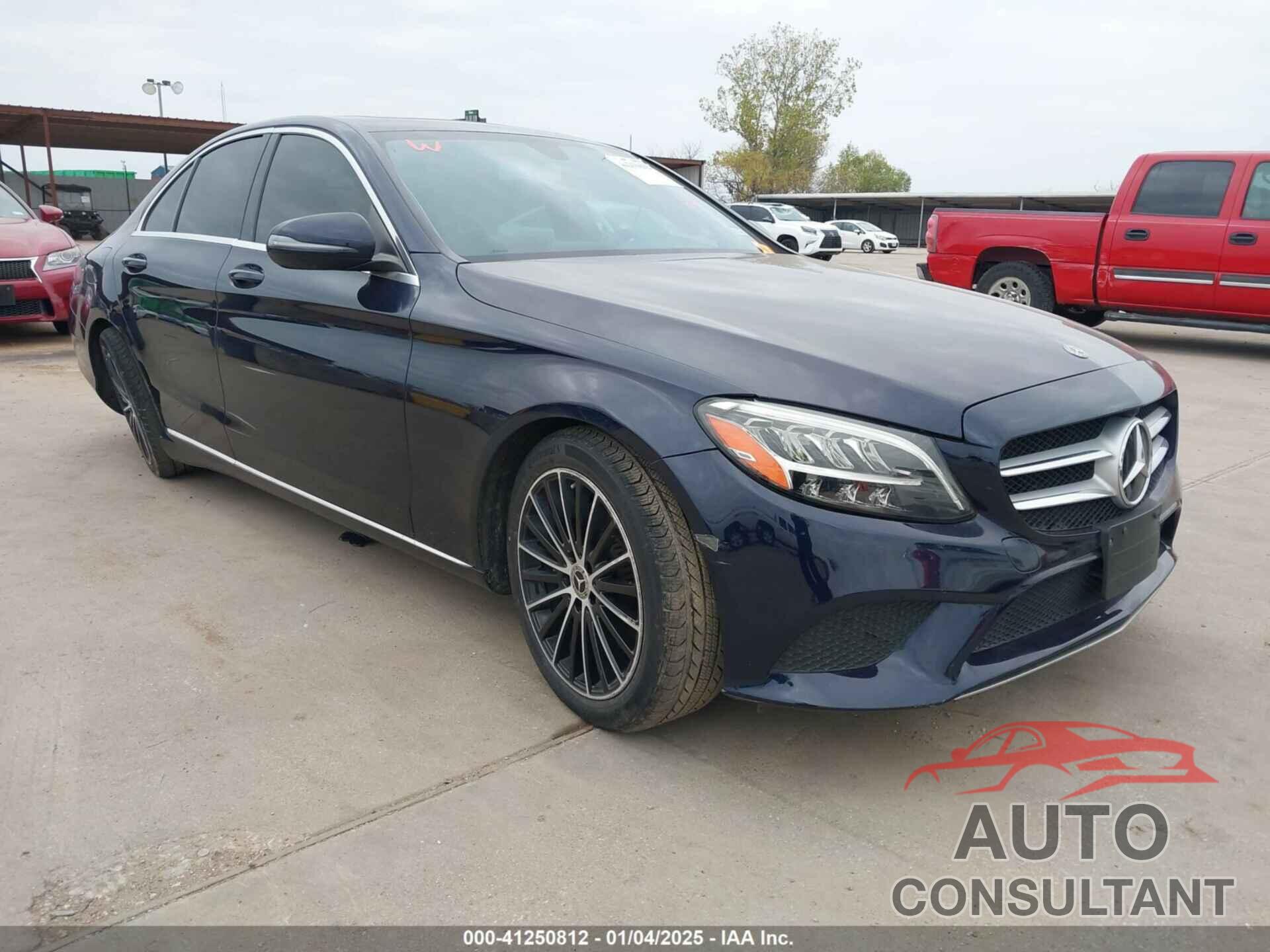 MERCEDES-BENZ C 300 2019 - 55SWF8DB8KU299565