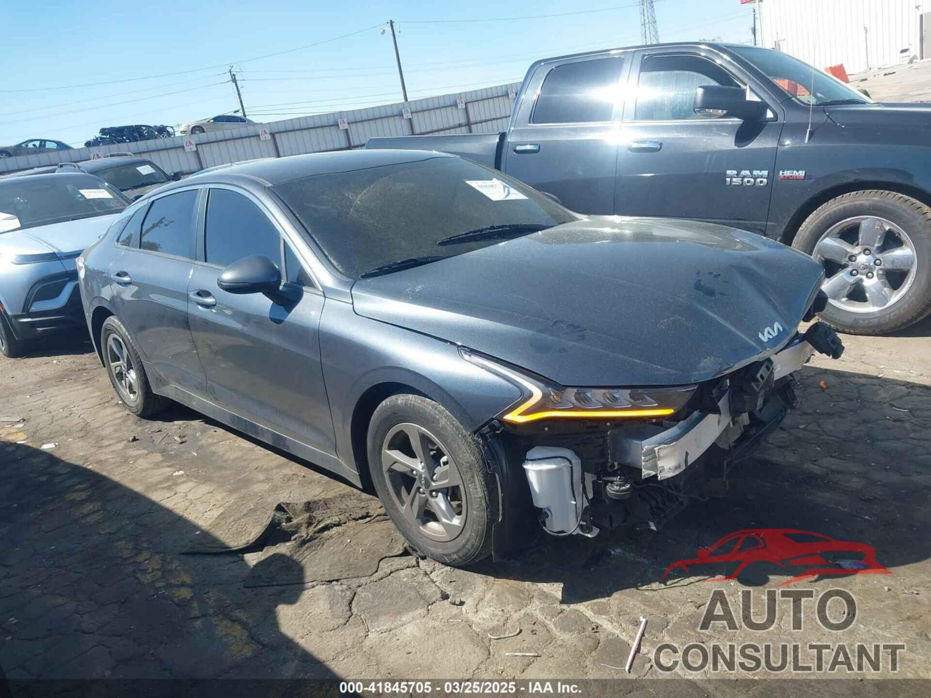 KIA K5 2022 - 5XXG14J26NG119907
