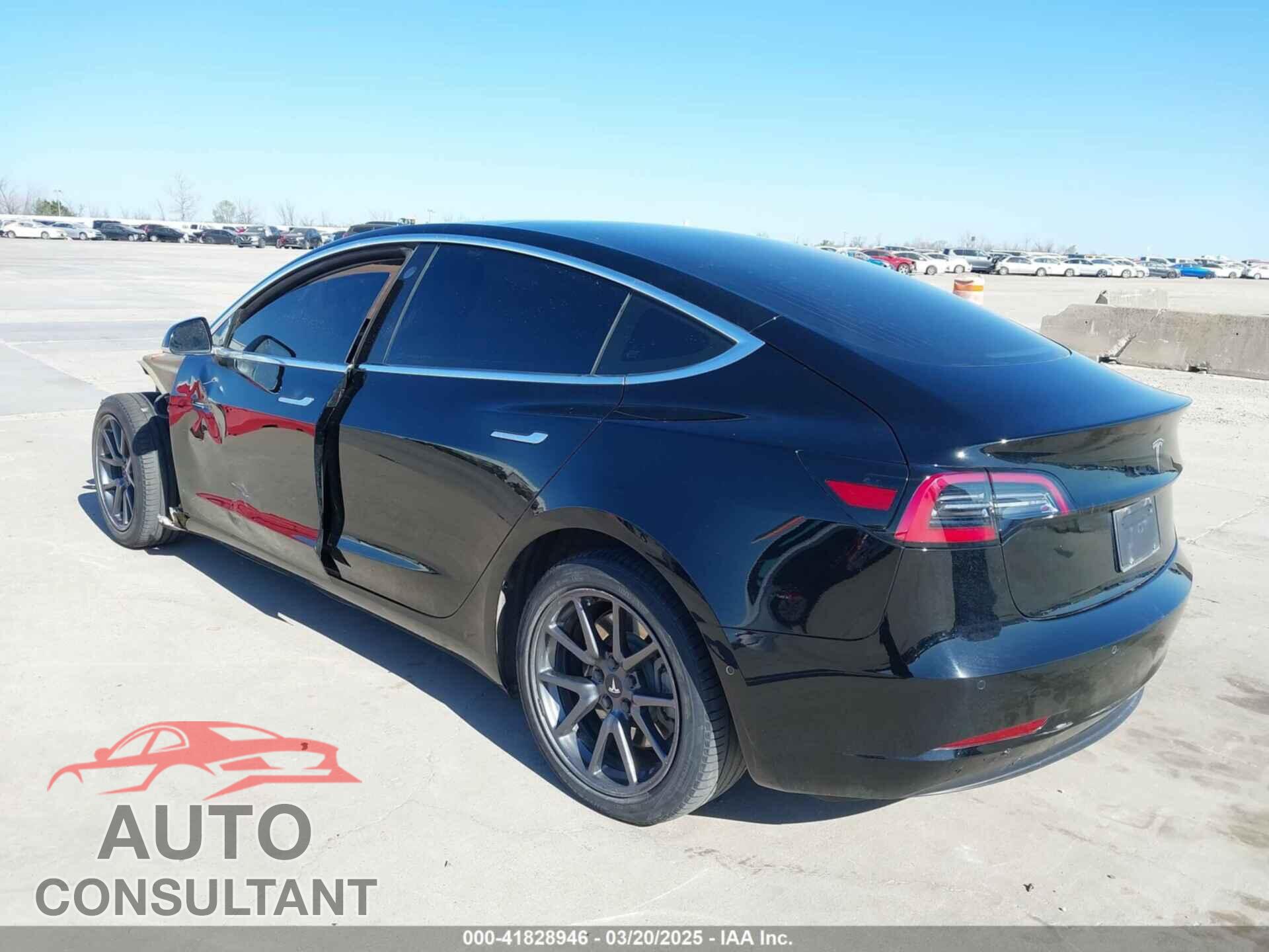 TESLA MODEL 3 2019 - 5YJ3E1EAXKF344817