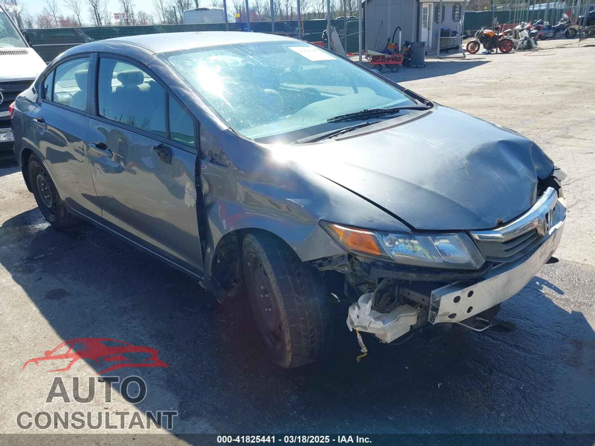 HONDA CIVIC 2012 - 19XFB2F58CE303008