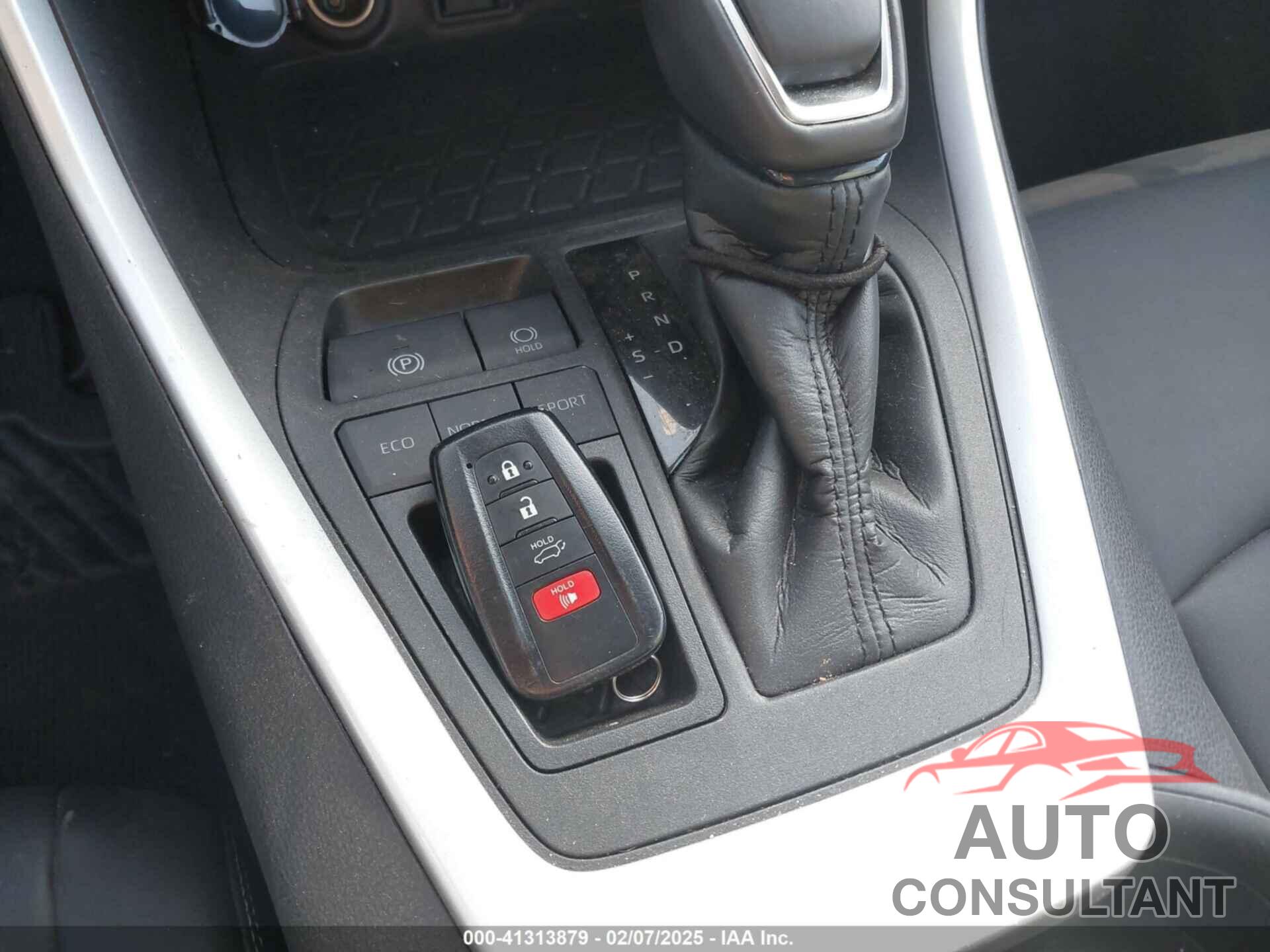 TOYOTA RAV4 2021 - 2T3C1RFV6MW168809