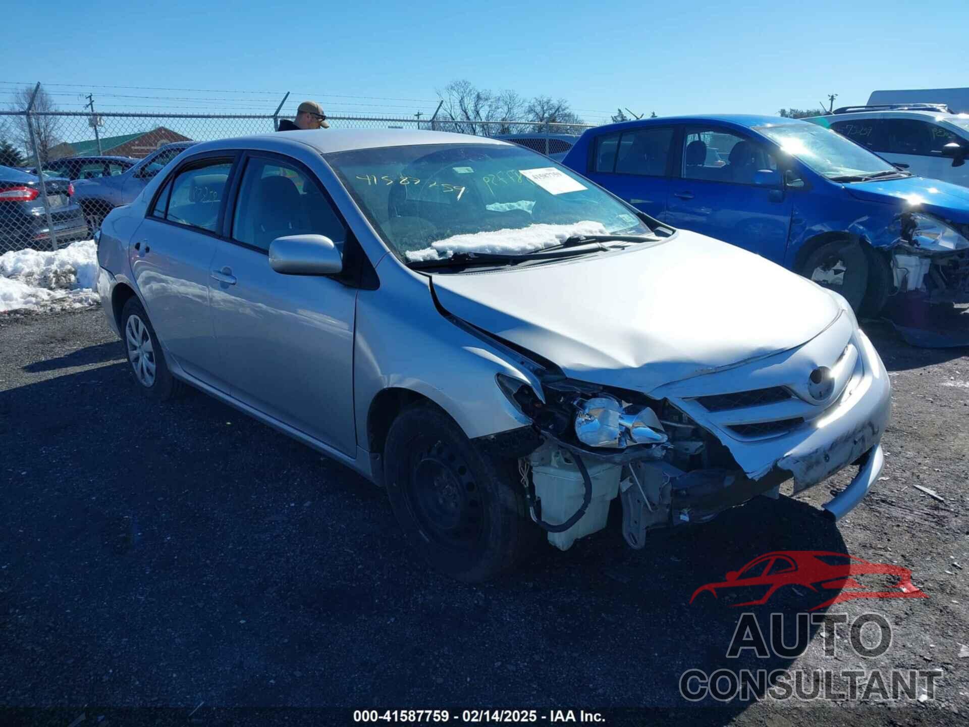 TOYOTA COROLLA 2011 - 2T1BU4EE2BC573841
