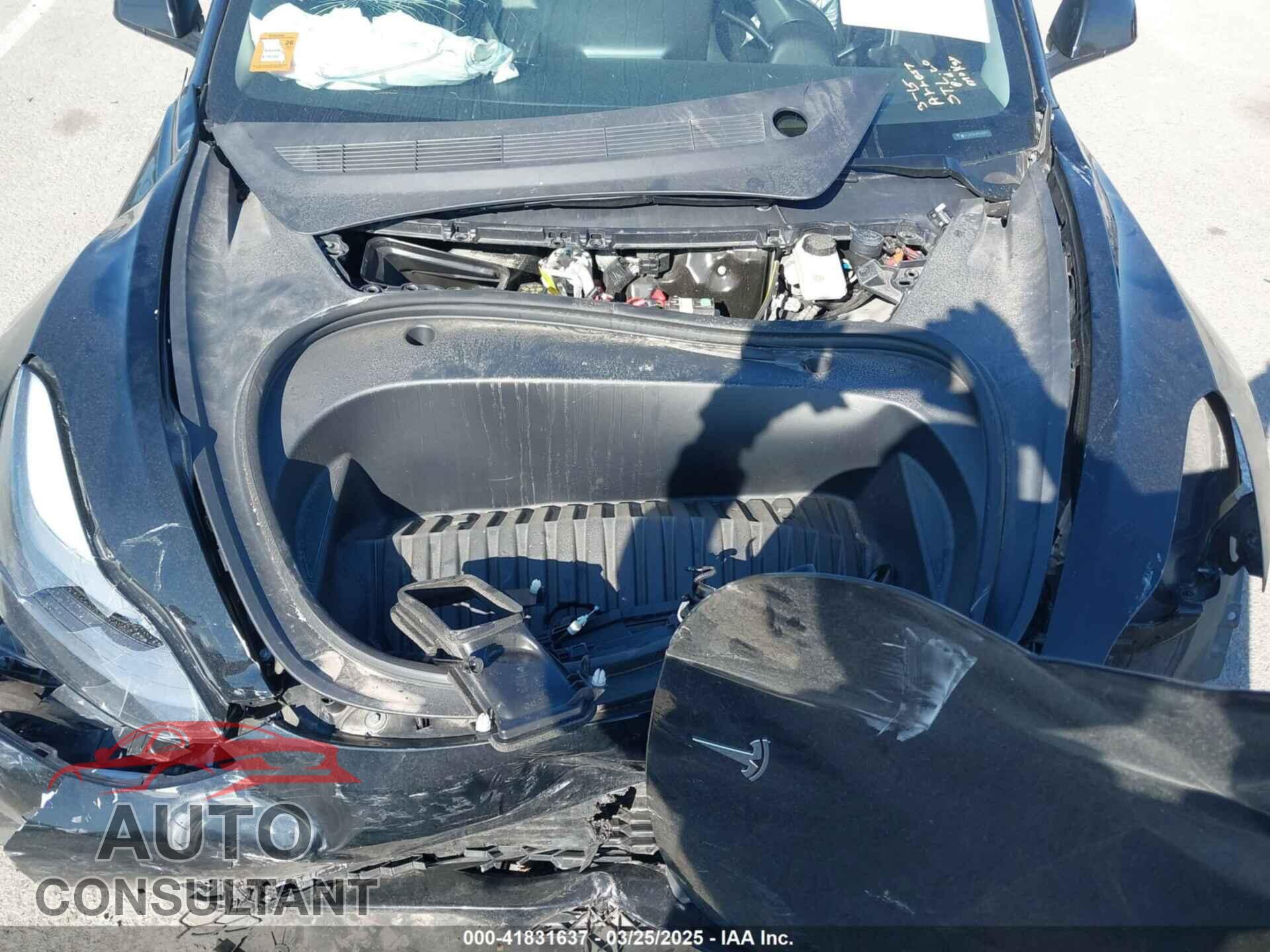 TESLA MODEL 3 2023 - 5YJ3E1EA2PF696877