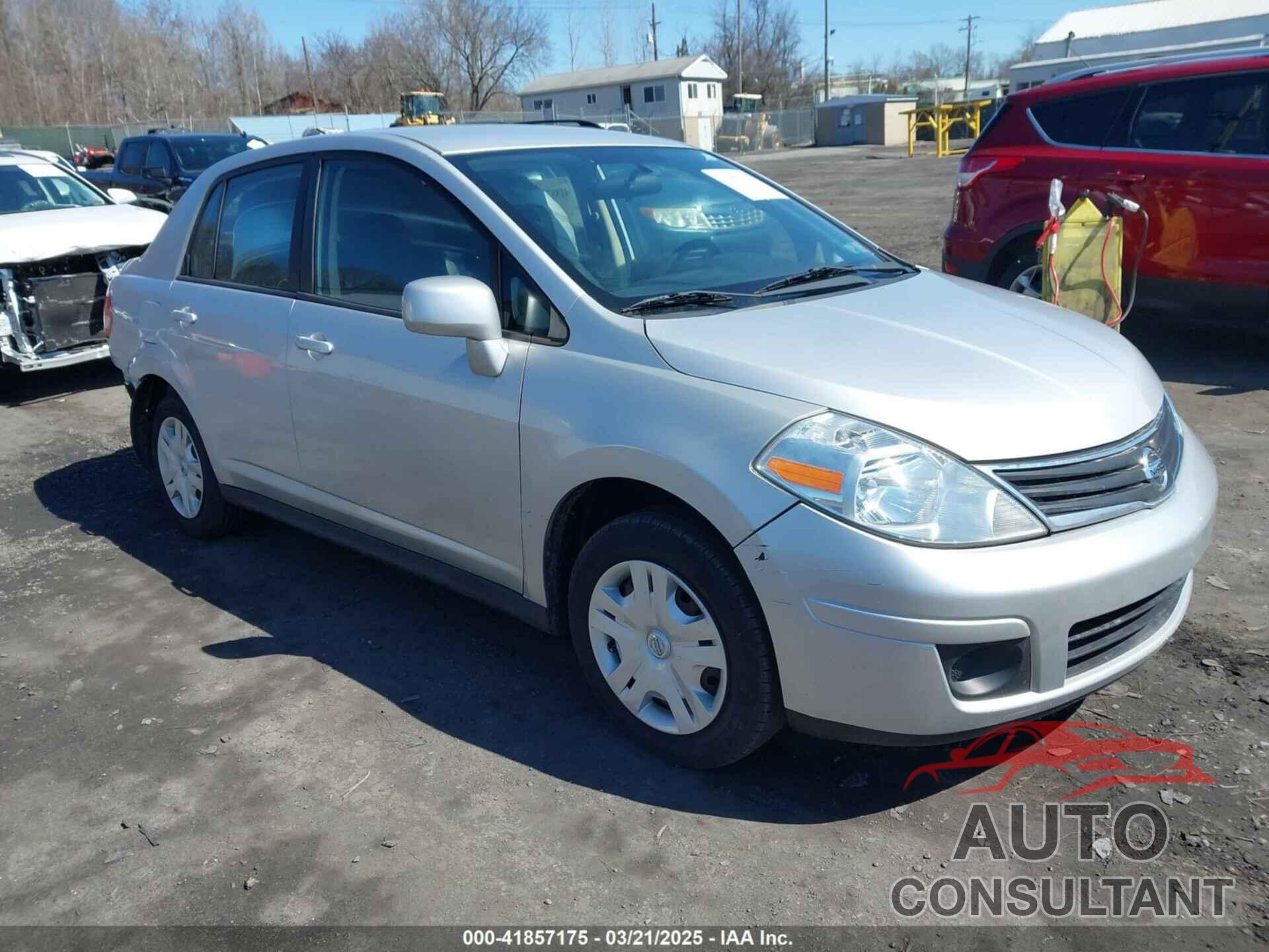 NISSAN VERSA 2011 - 3N1BC1AP8BL377282