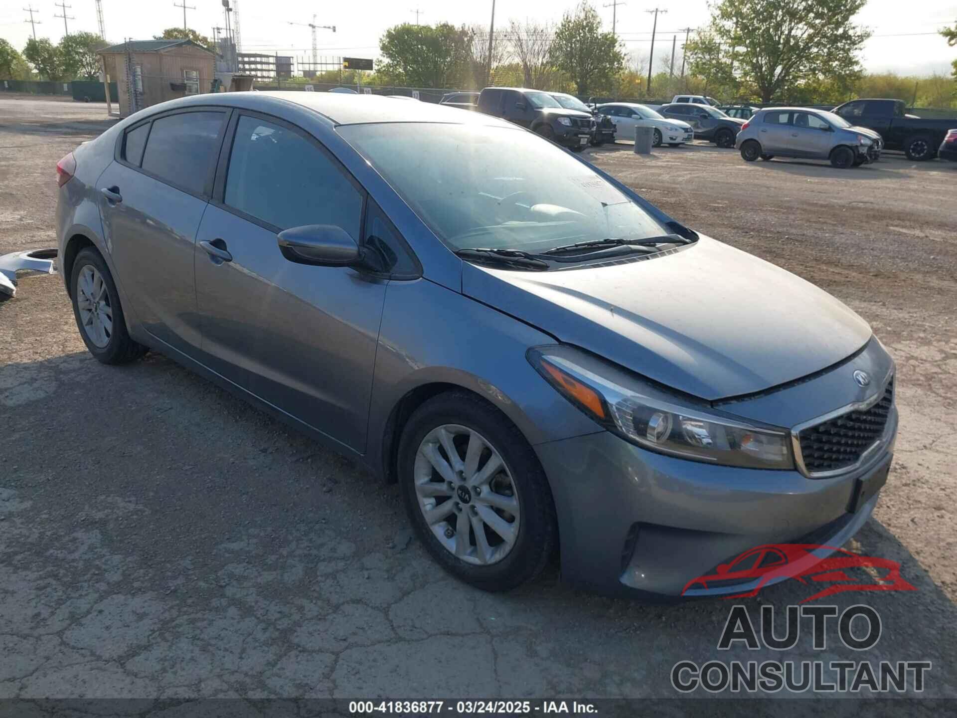 KIA FORTE 2017 - 3KPFL4A74HE104627