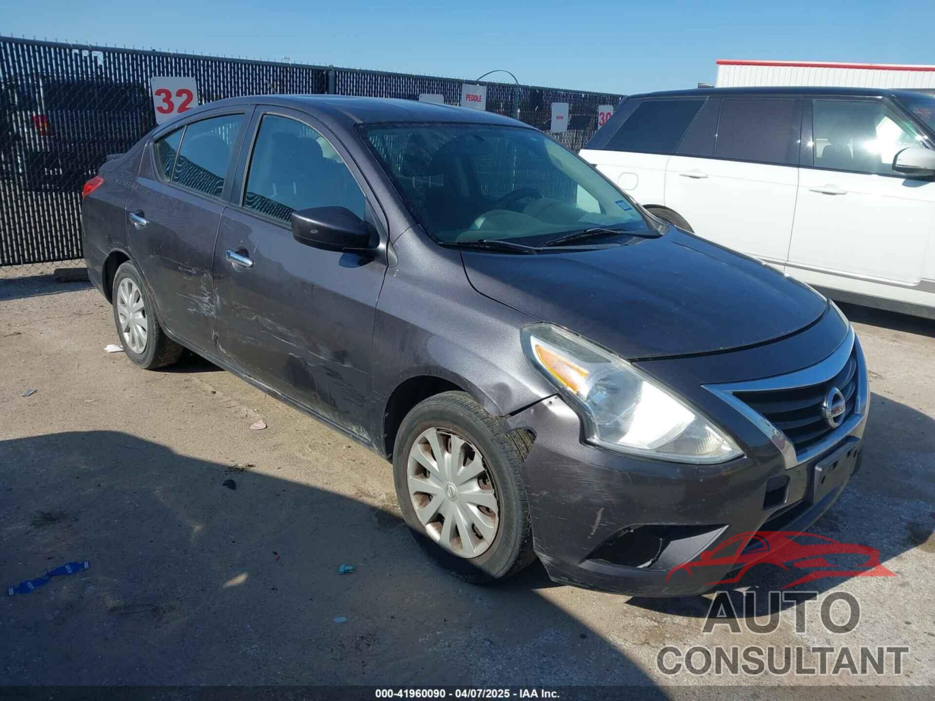 NISSAN VERSA 2015 - 3N1CN7AP2FL802924