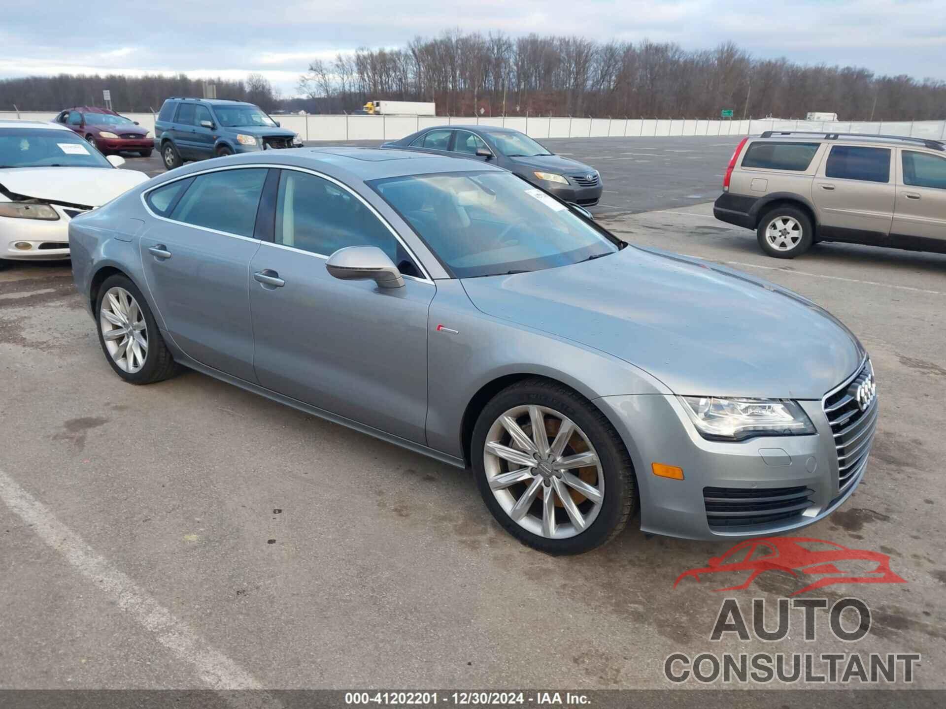 AUDI A7 2014 - WAUWGAFC9EN096702