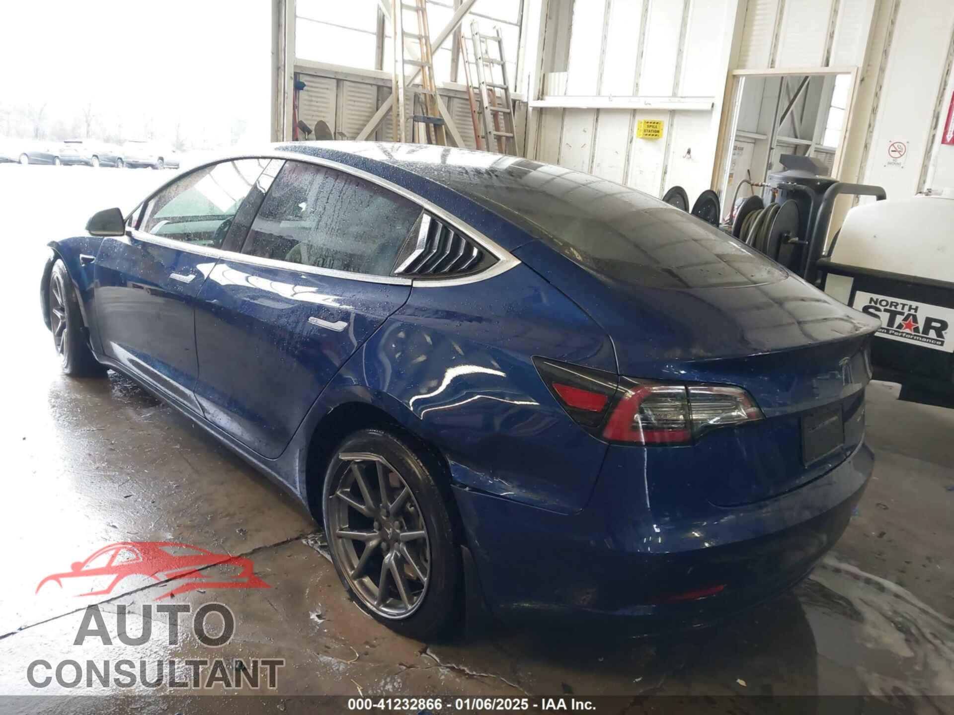 TESLA MODEL 3 2020 - 5YJ3E1EB1LF668541