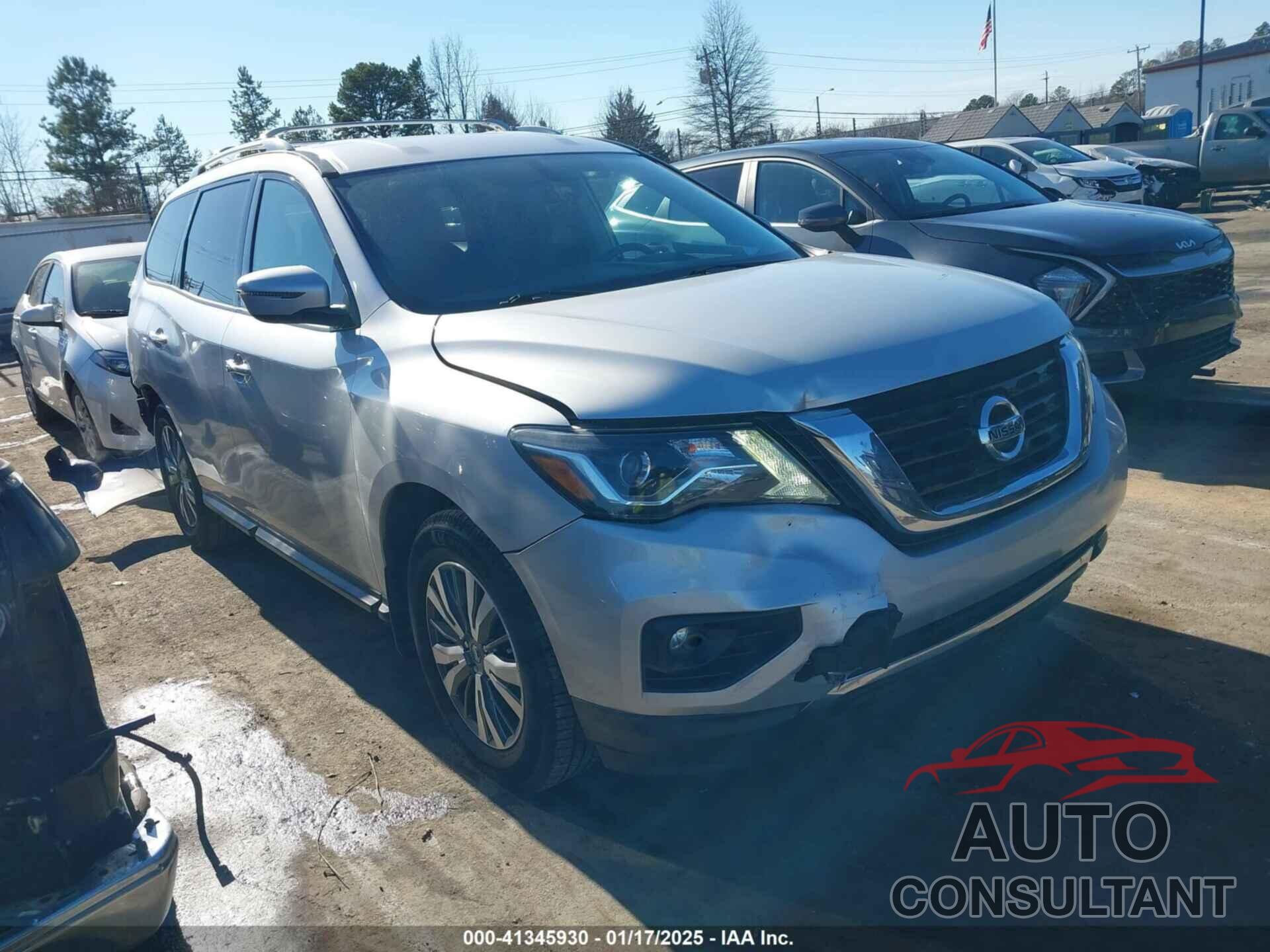 NISSAN PATHFINDER 2018 - 5N1DR2MN1JC625124