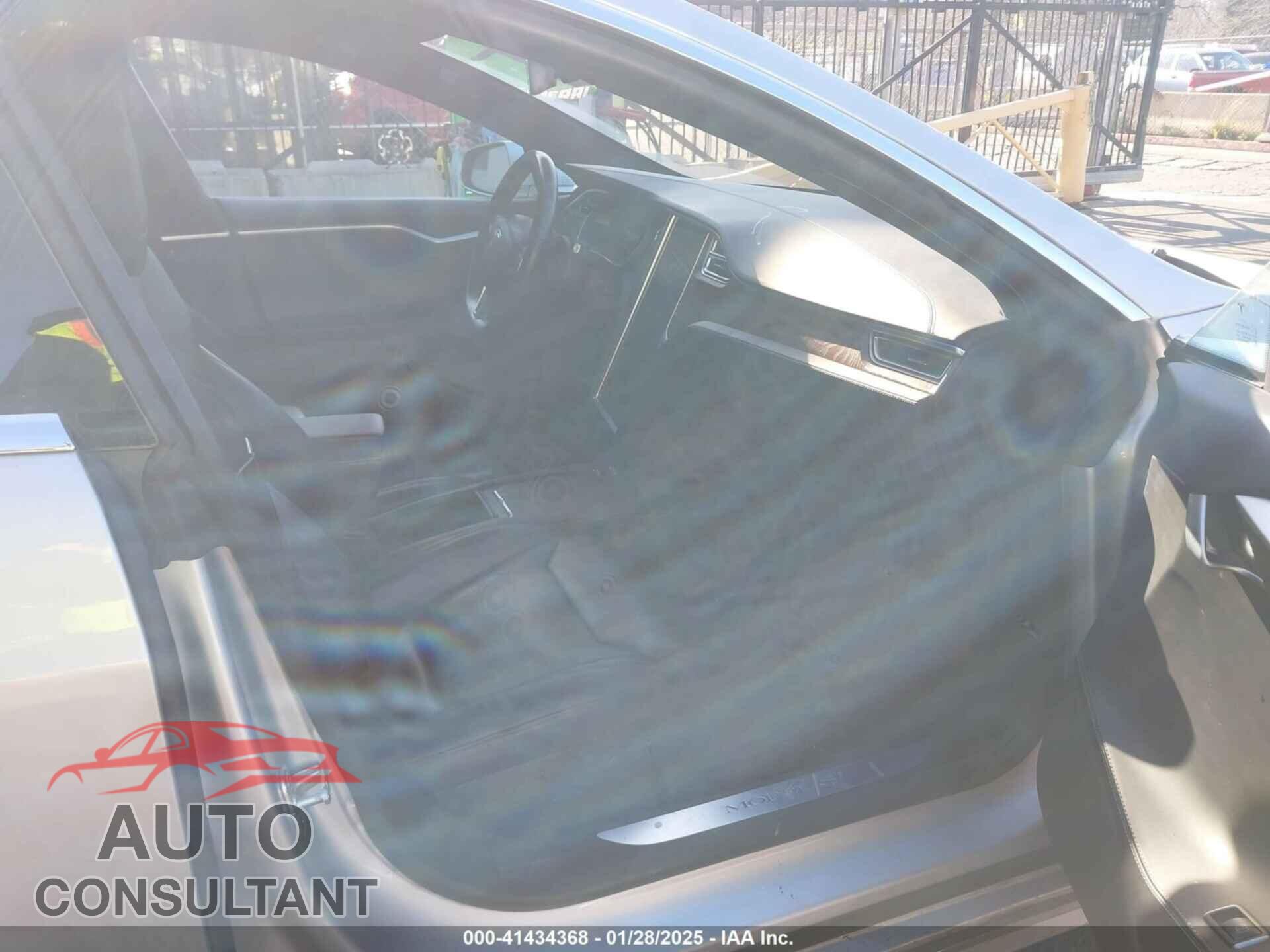 TESLA MODEL S 2017 - 5YJSA1E29HF215847