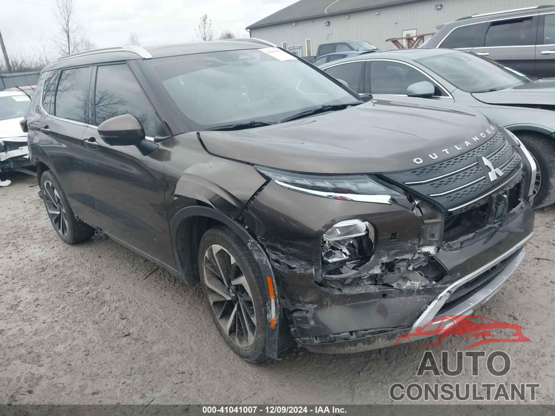 MITSUBISHI OUTLANDER 2022 - JA4J4VA86NZ087054