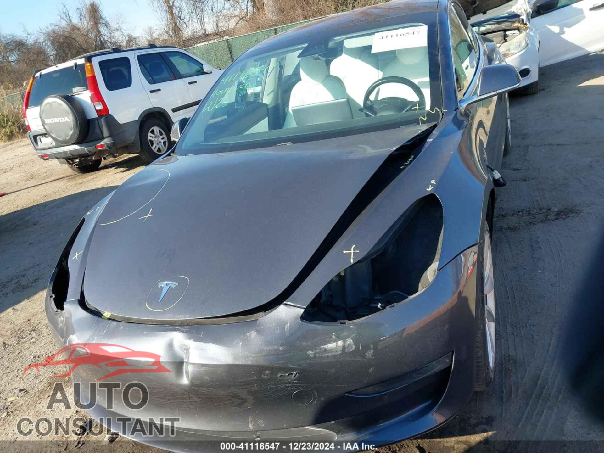 TESLA MODEL 3 2018 - 5YJ3E1EA7JF169120