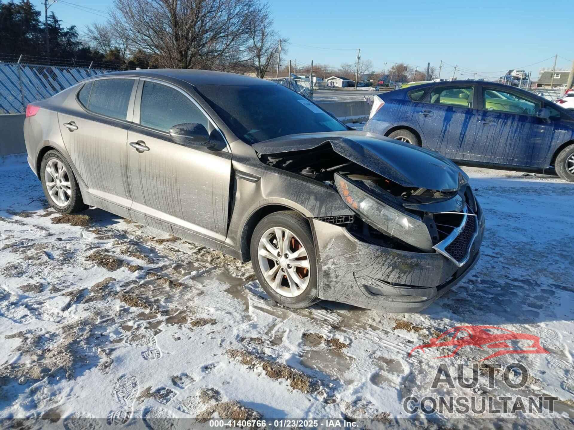 KIA OPTIMA 2012 - 5XXGN4A77CG042008