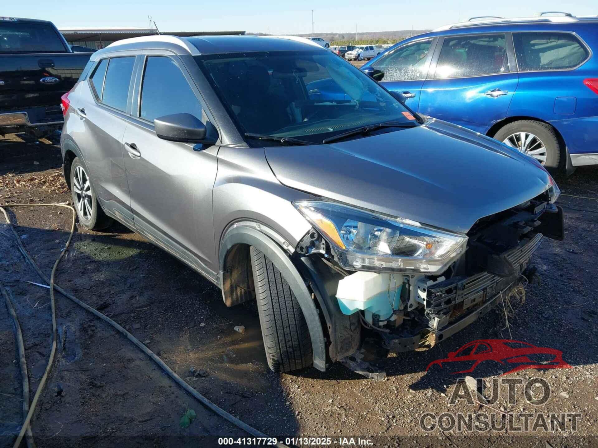 NISSAN KICKS 2018 - 3N1CP5CU8JL521236