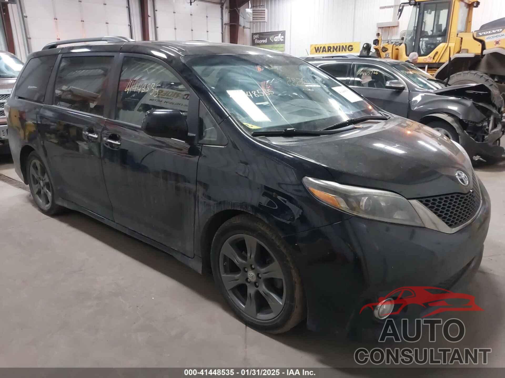 TOYOTA SIENNA 2017 - 5TDXZ3DC5HS897285