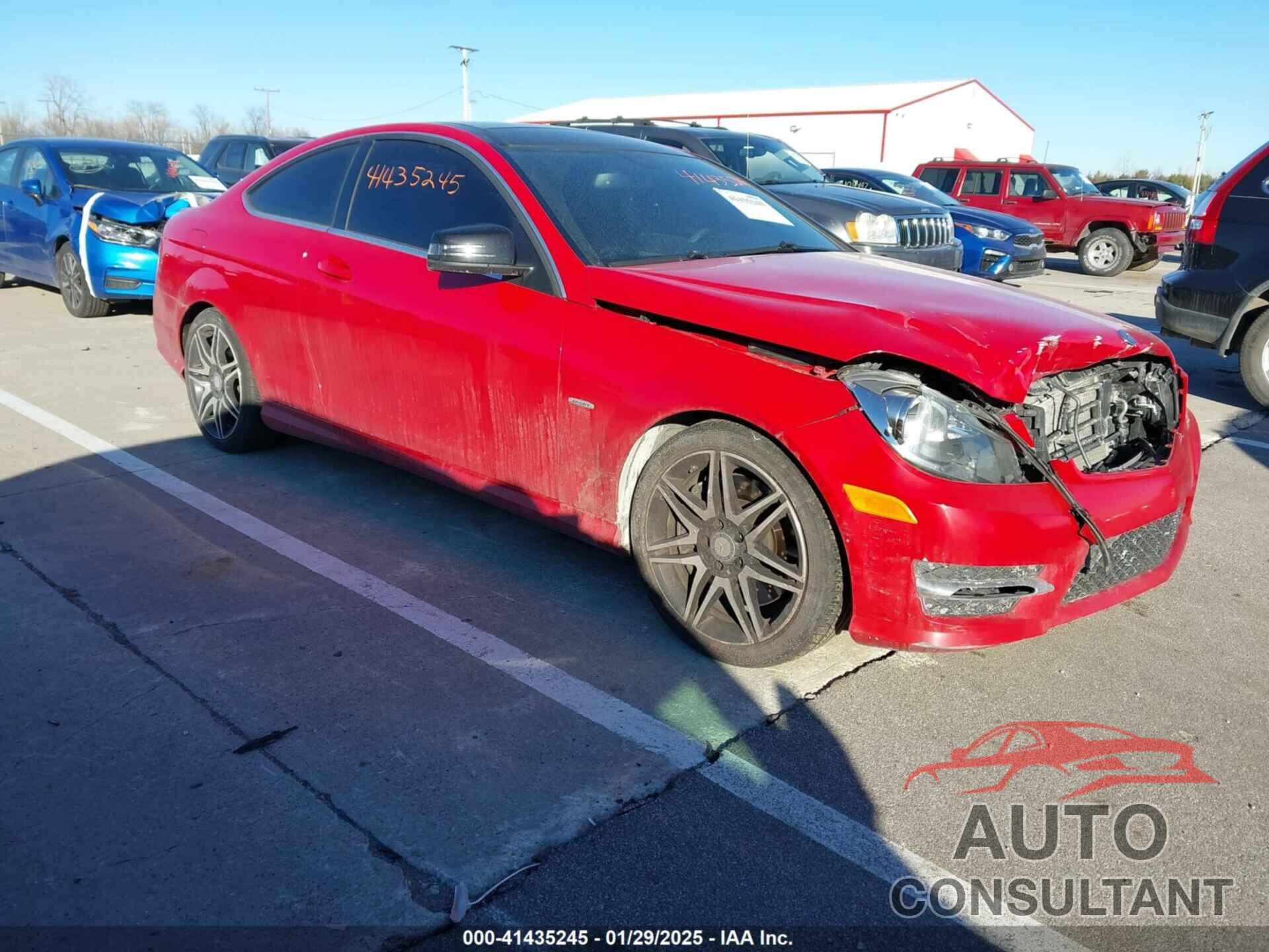 MERCEDES-BENZ C 250 2014 - WDDGJ4HB5EG278034