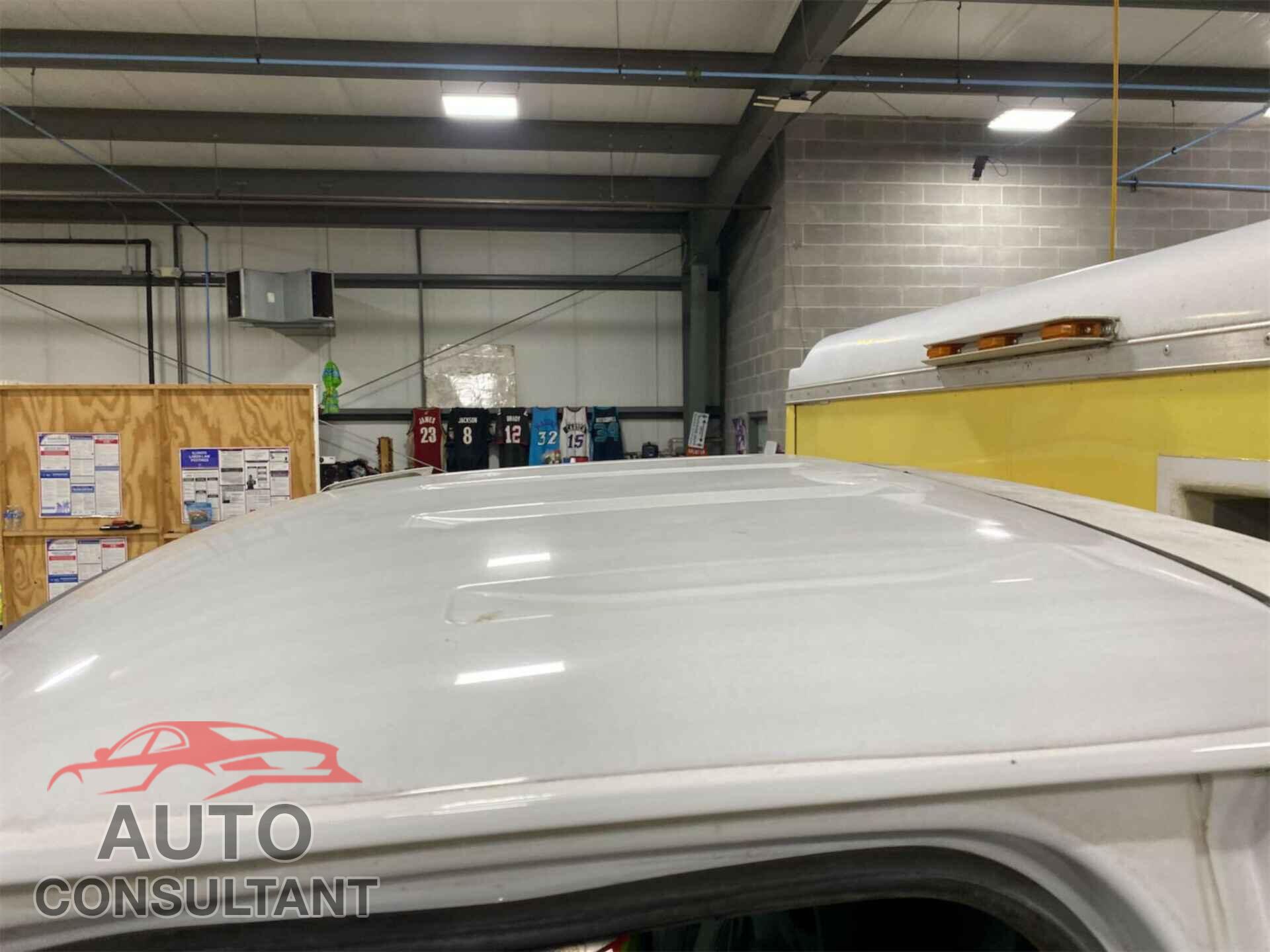 FORD ECONOLINE 2018 - 1FDXE4FS7JDC33315