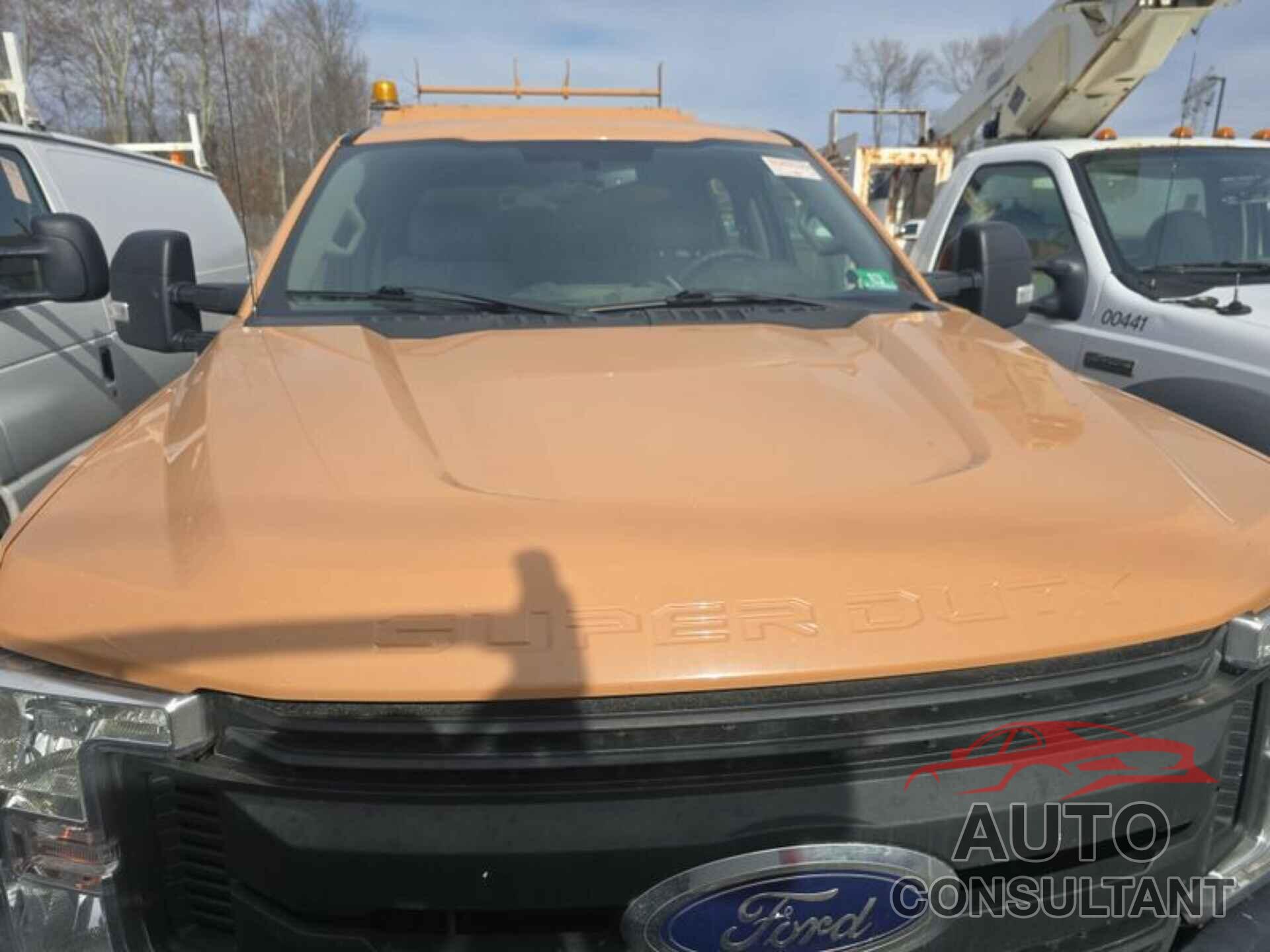 FORD F-350 2018 - 1FT8W3A66JEC83644