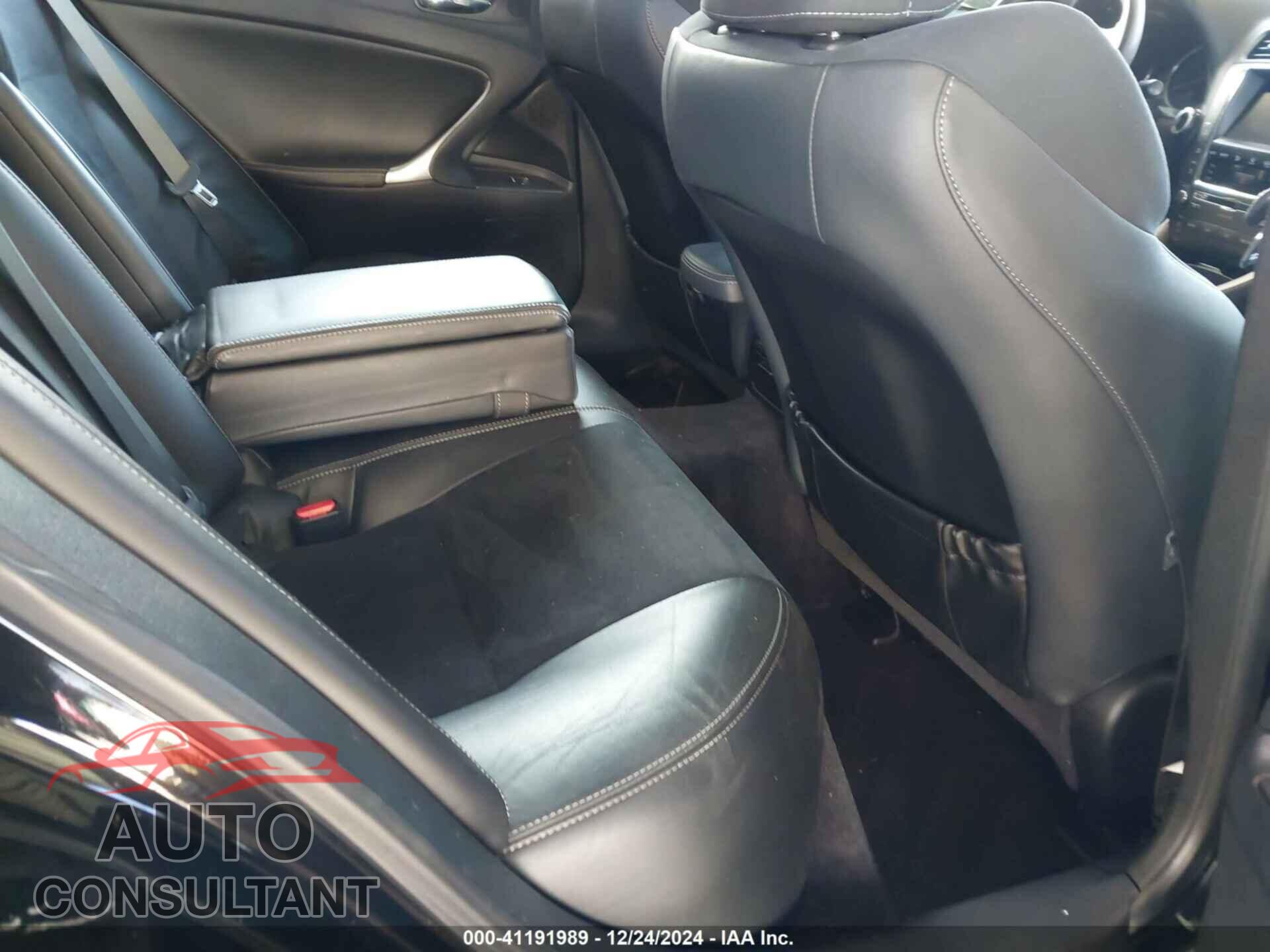 LEXUS IS 250 2011 - JTHBF5C21B5153105