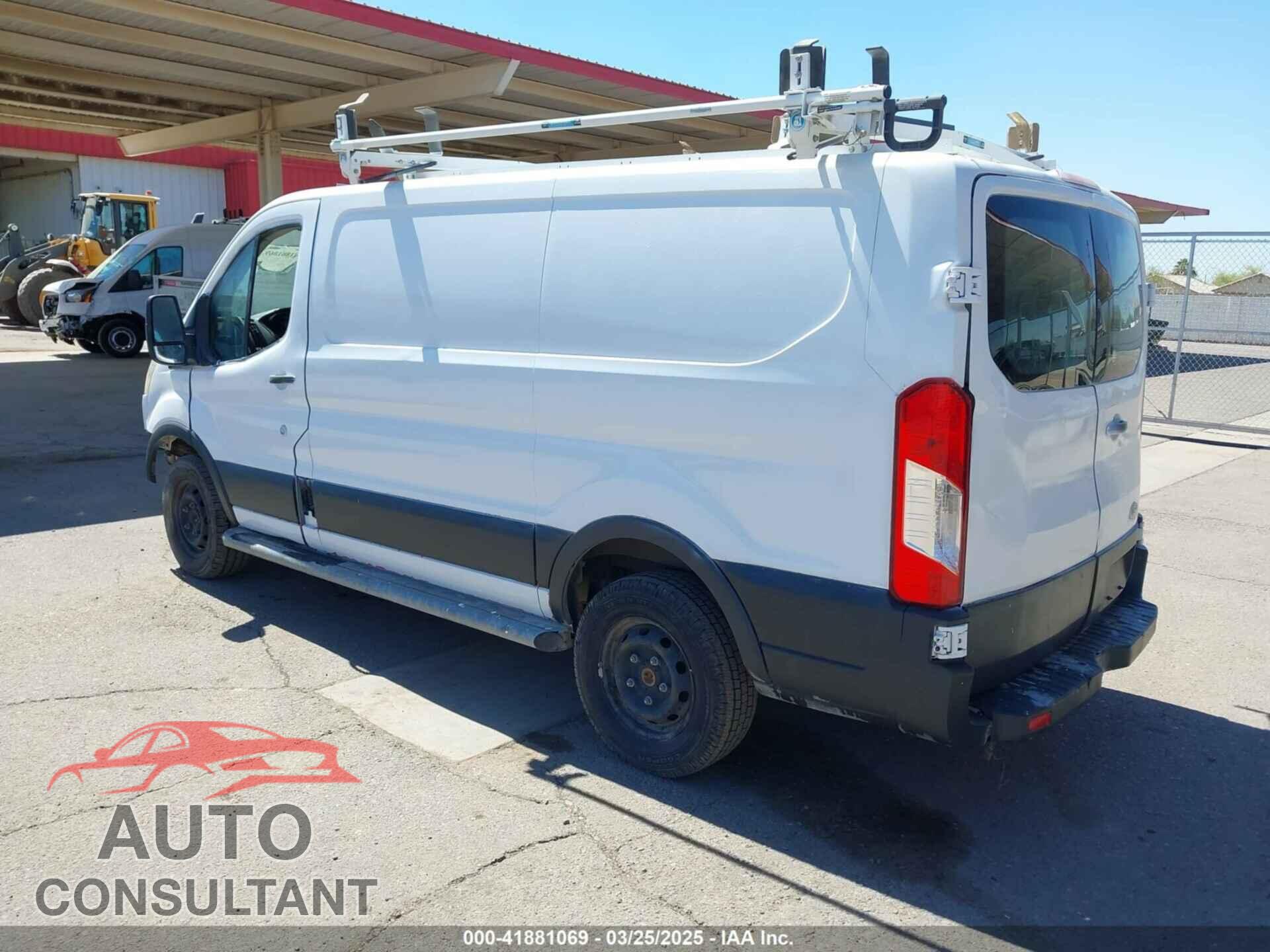 FORD TRANSIT-250 2015 - 1FTNR1ZM1FKA34064