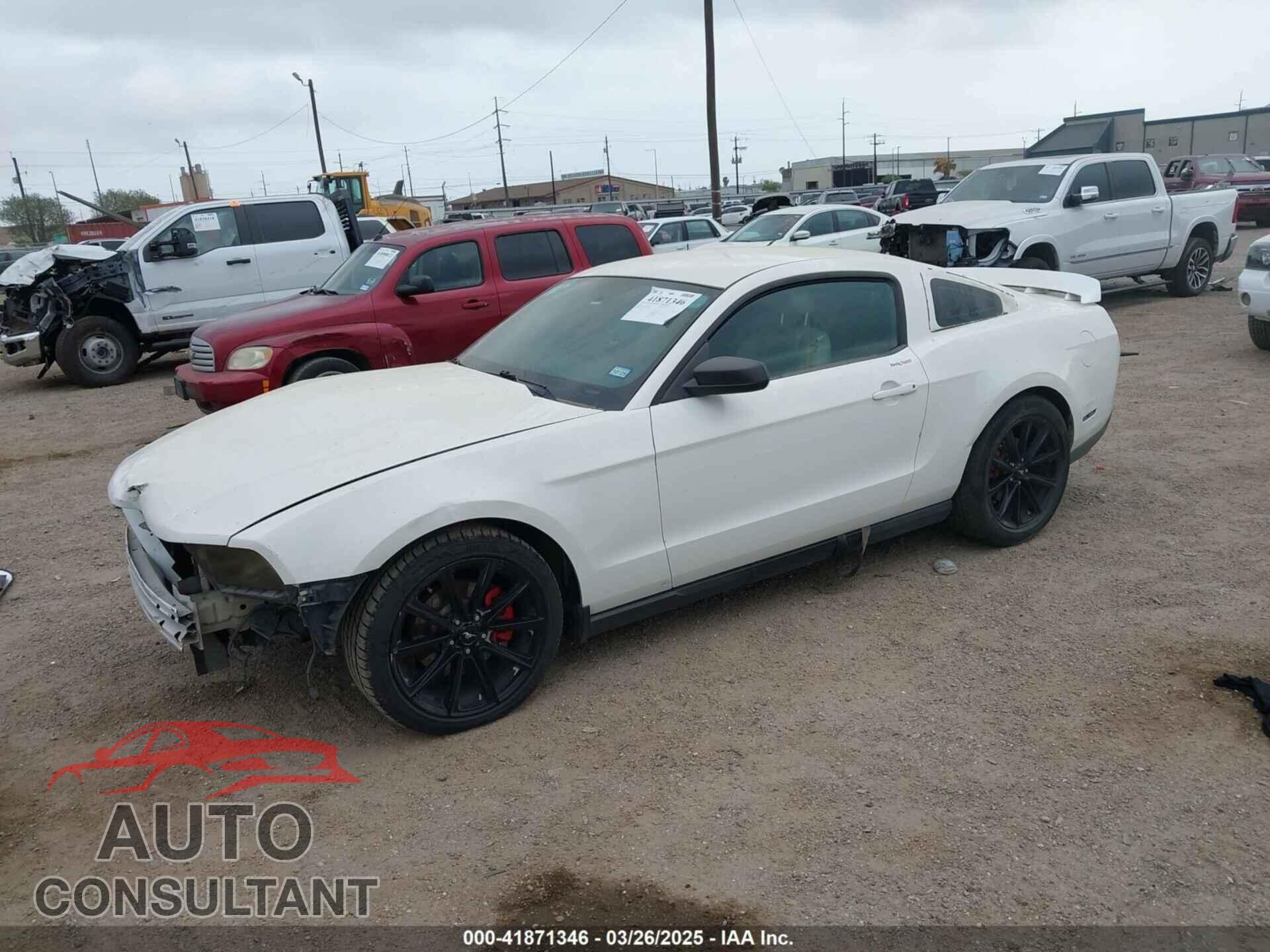 FORD MUSTANG 2012 - 1ZVBP8AM6C5211096