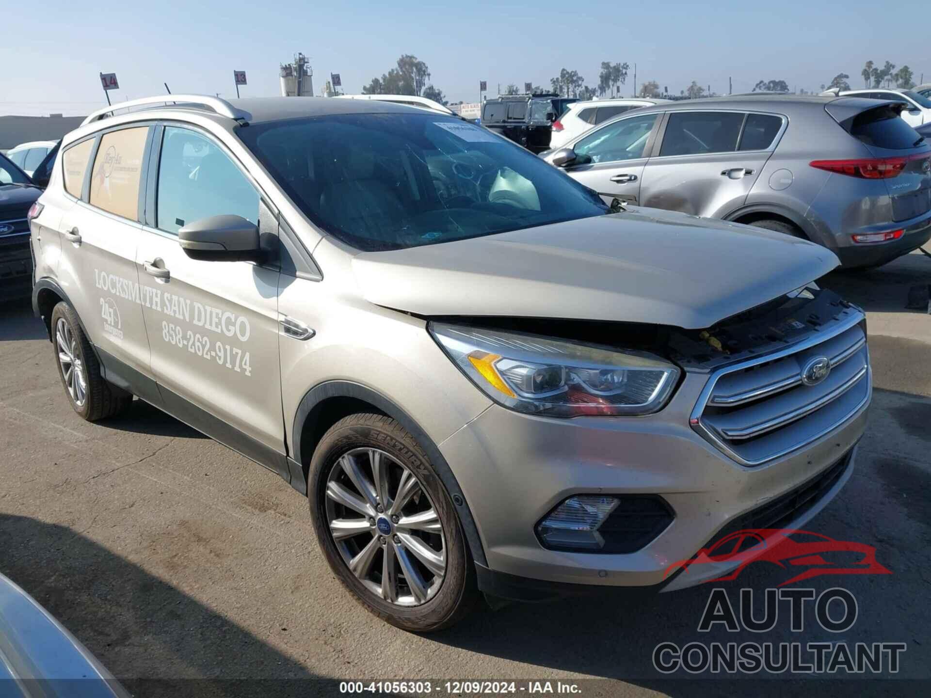 FORD ESCAPE 2018 - 1FMCU0J9XJUB16729