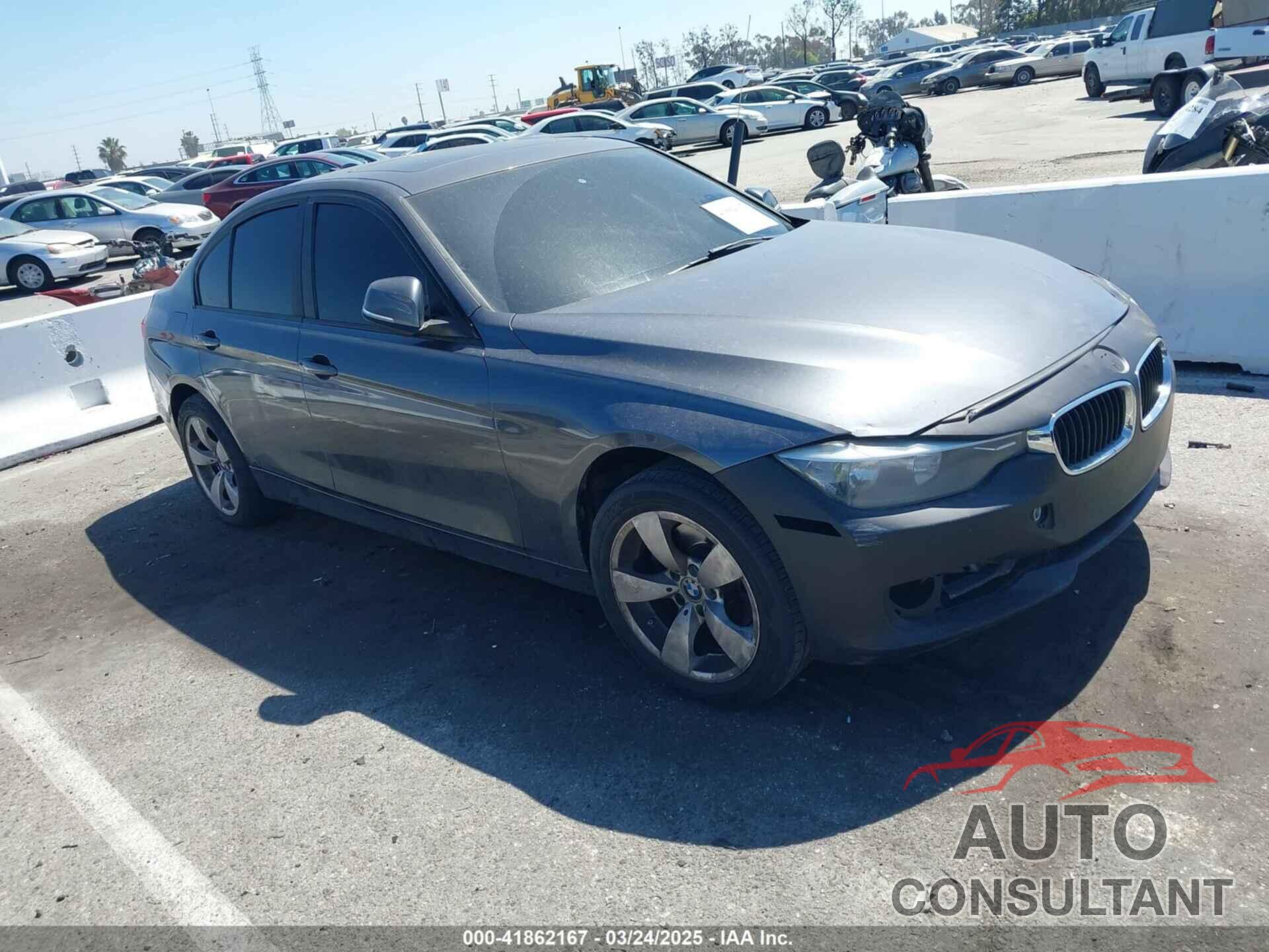 BMW 328I 2012 - WBA3C1C59CA696855