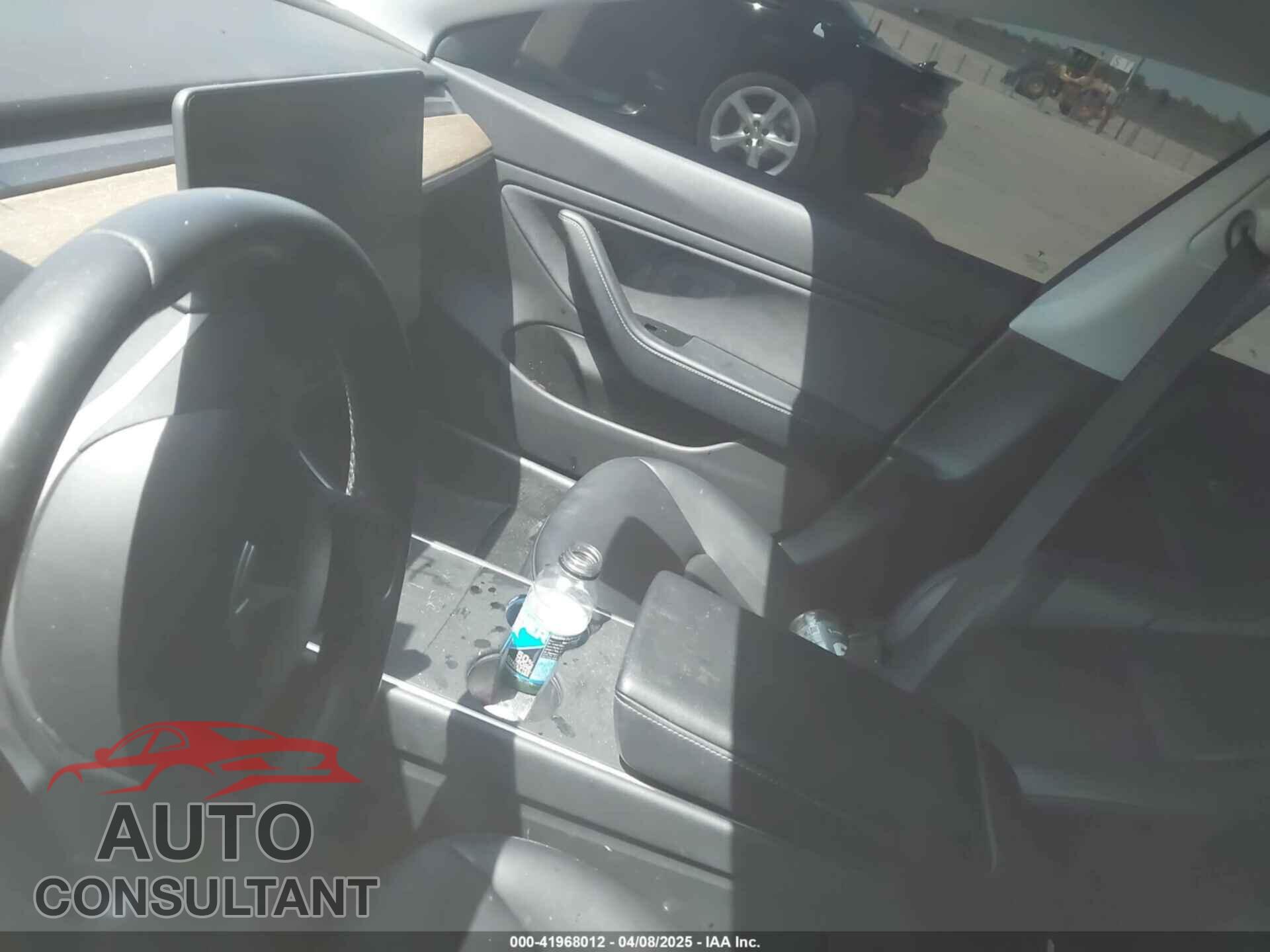 TESLA MODEL 3 2019 - 5YJ3E1EA3KF310976