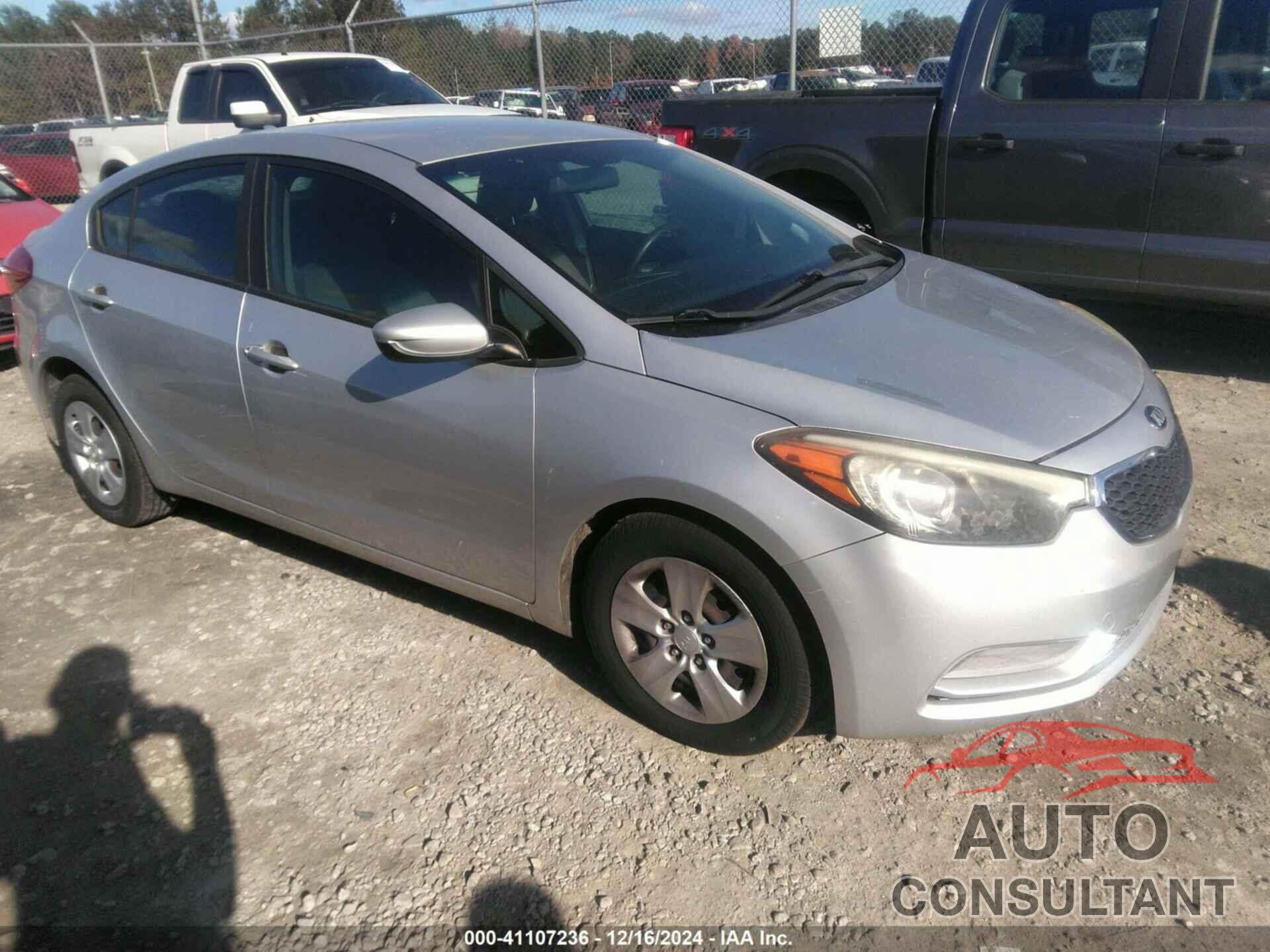 KIA FORTE 2015 - KNAFK4A68F5433475