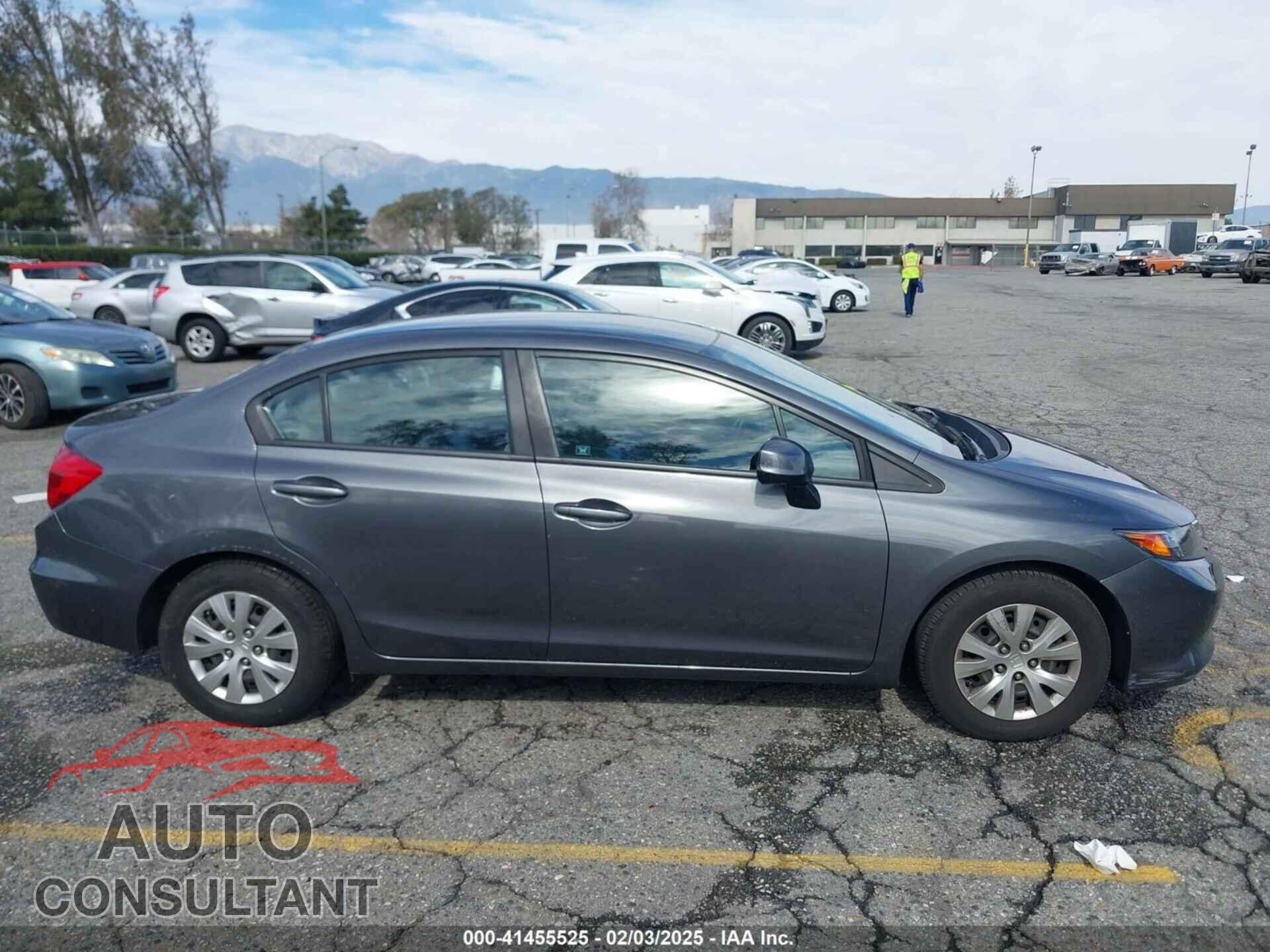 HONDA CIVIC 2012 - 19XFB2F53CE363858