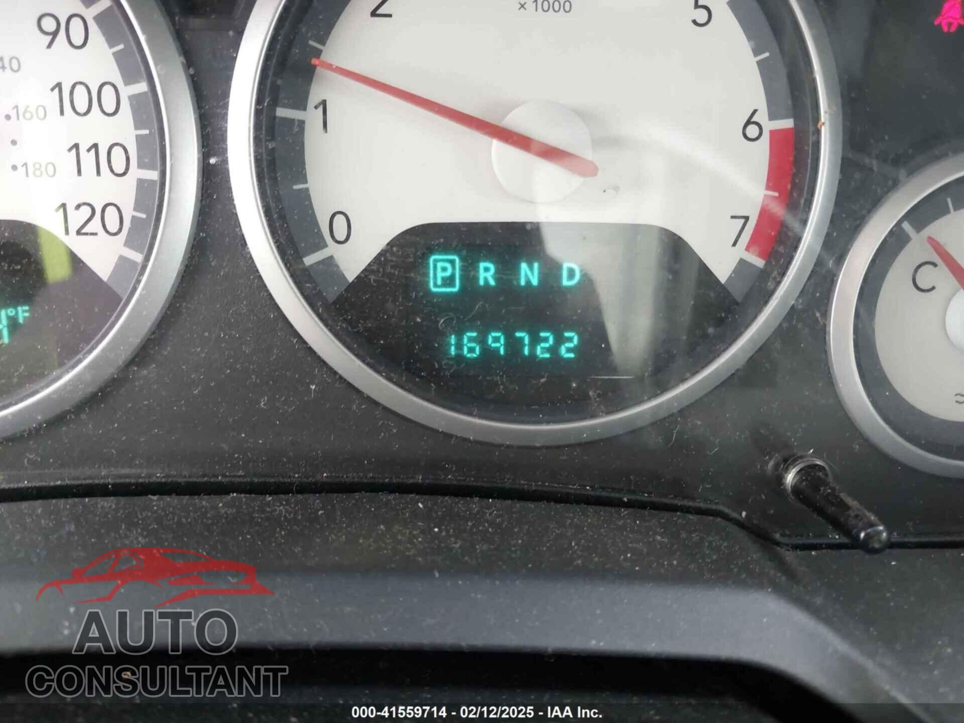 DODGE GRAND CARAVAN 2010 - 2D4RN5D17AR201980