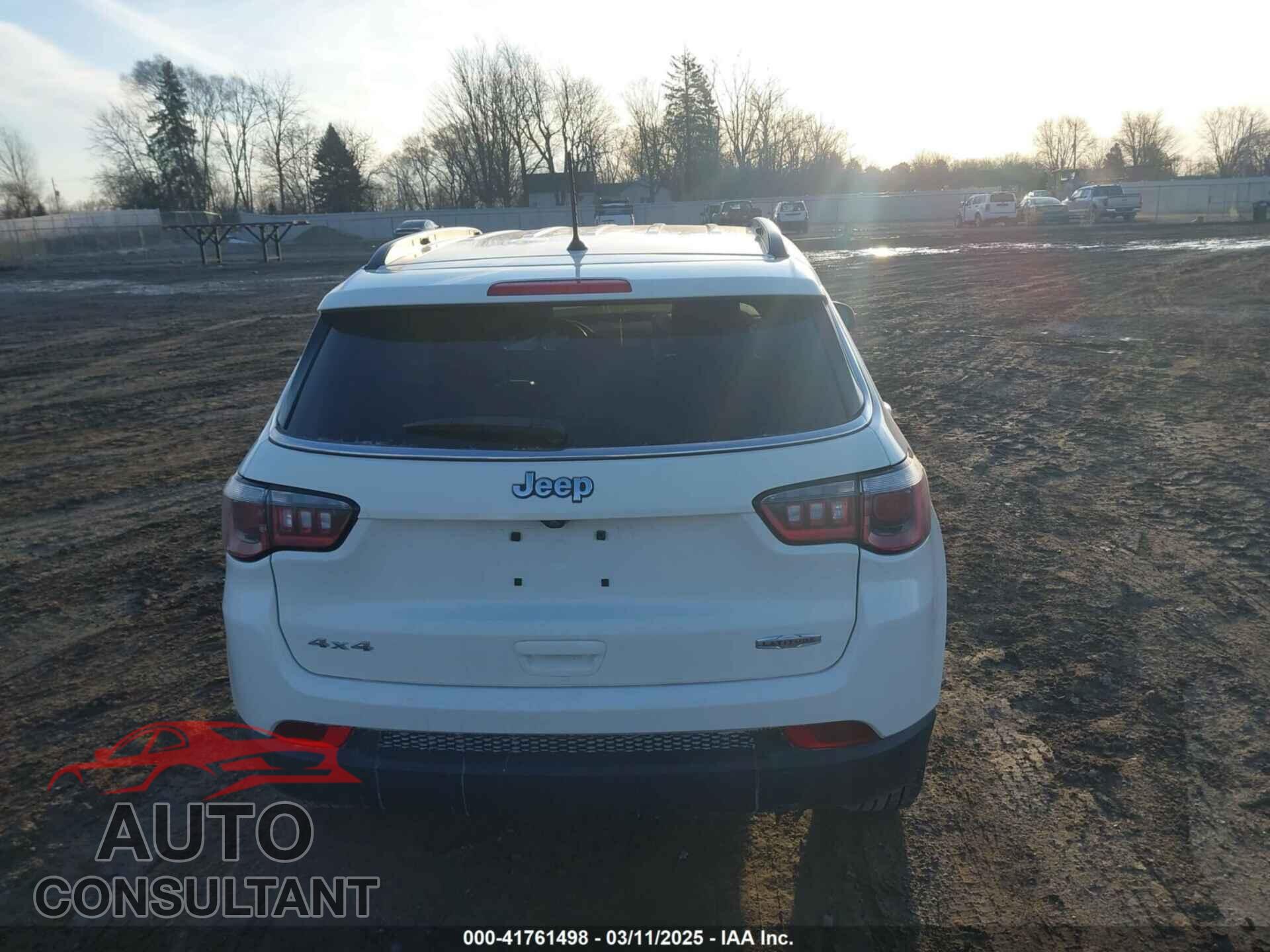 JEEP COMPASS 2018 - 3C4NJDBB6JT238528