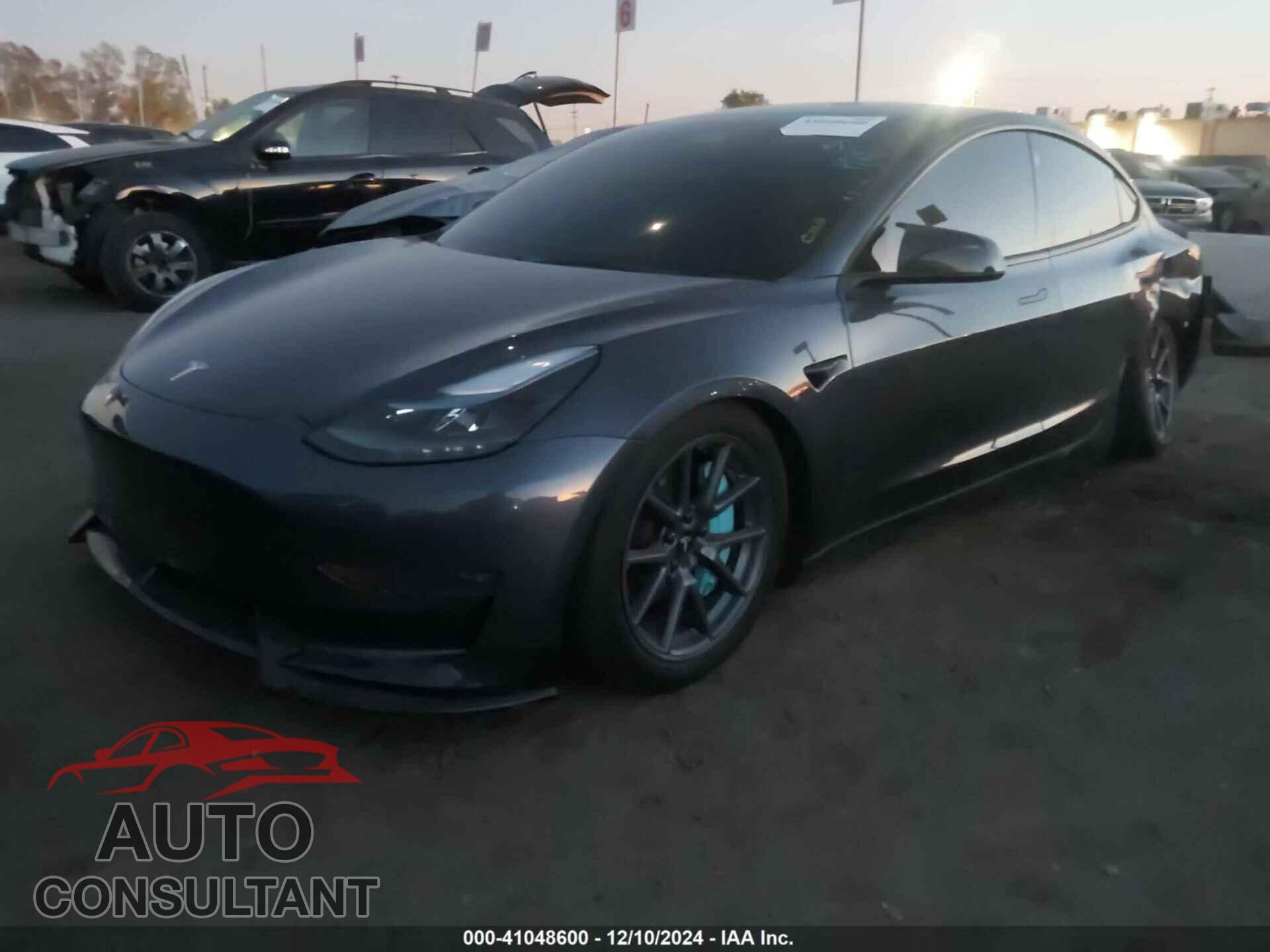 TESLA MODEL 3 2023 - 5YJ3E1EB4PF633935