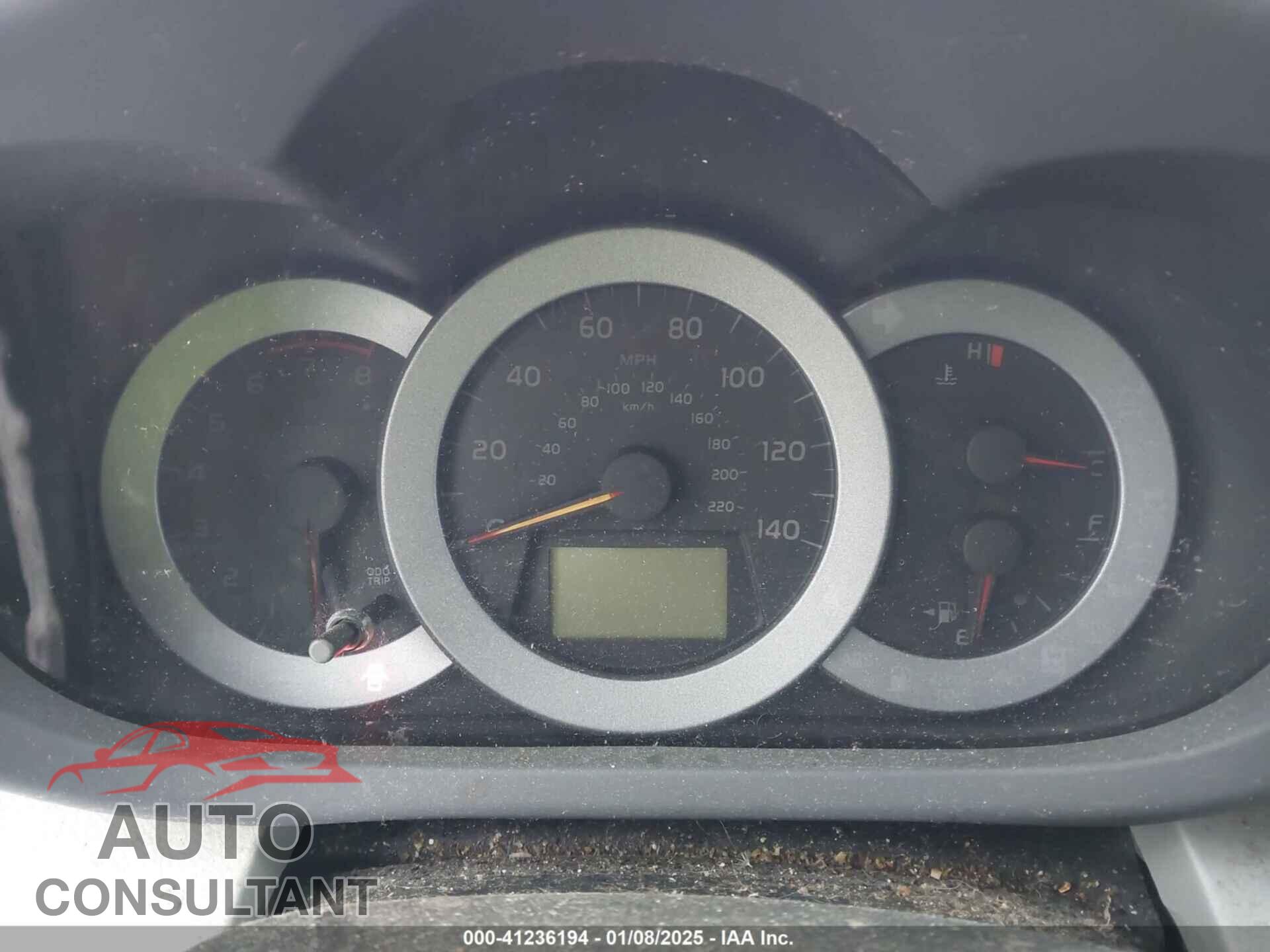 TOYOTA RAV4 2011 - 2T3DF4DV3BW149594