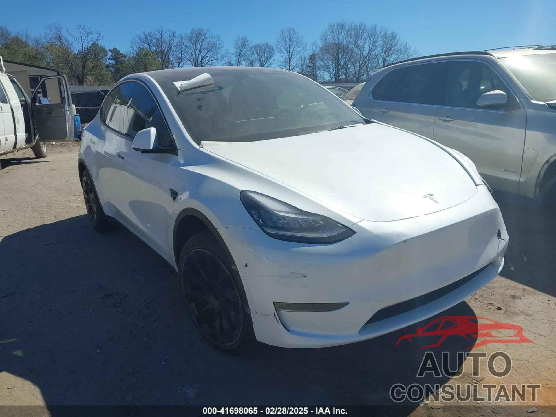 TESLA MODEL Y 2021 - 5YJYGDEE8MF125104