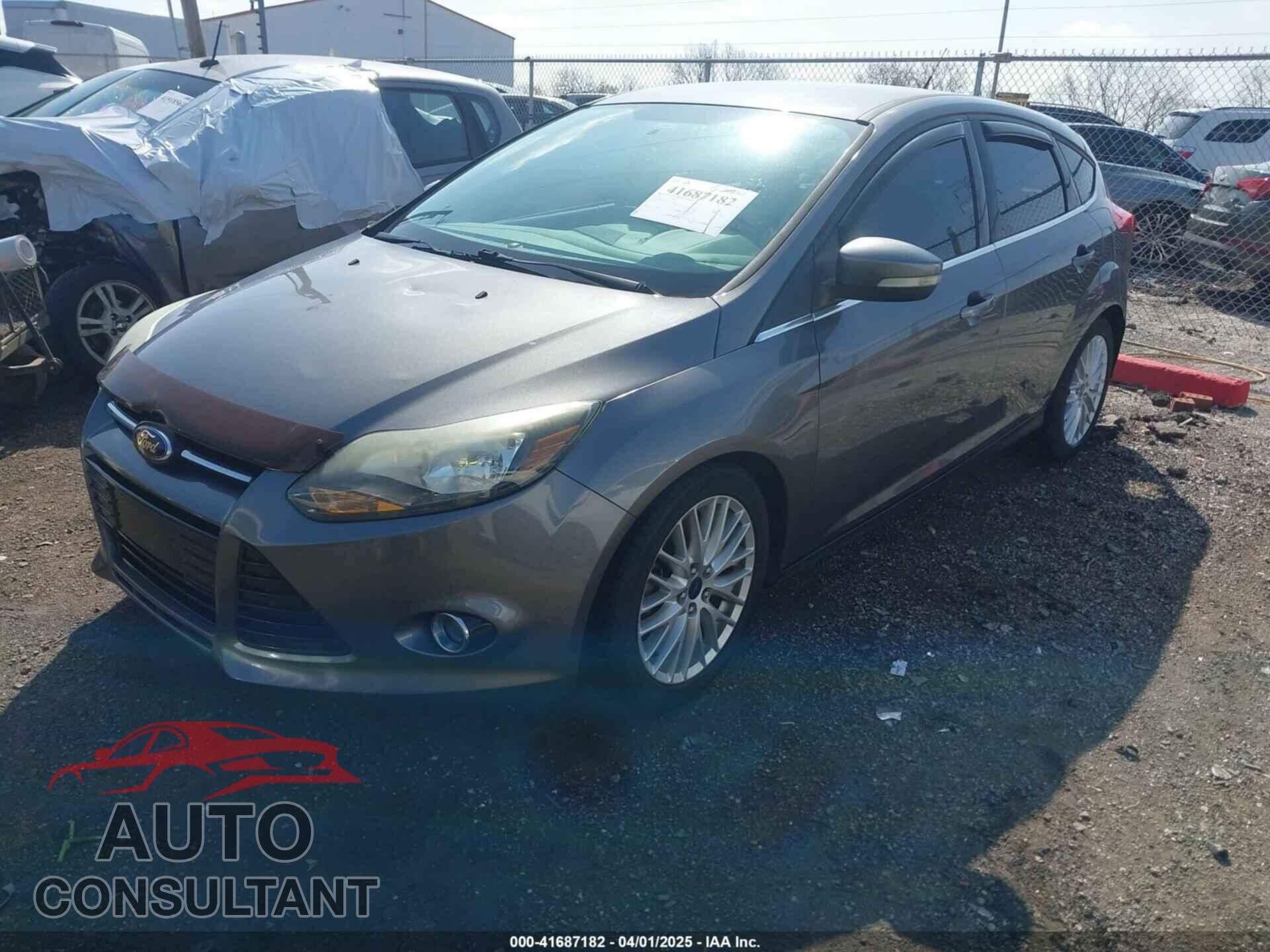 FORD FOCUS 2014 - 1FADP3N26EL206590