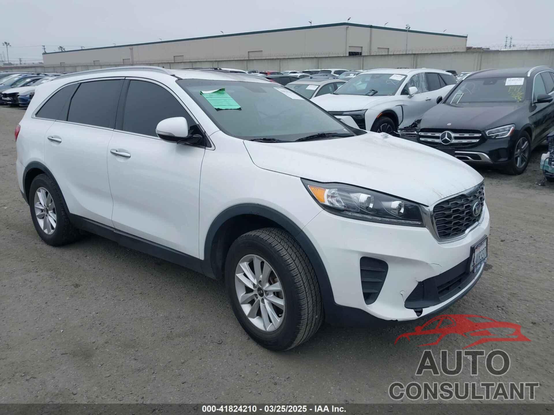 KIA SORENTO 2019 - 5XYPG4A37KG524608