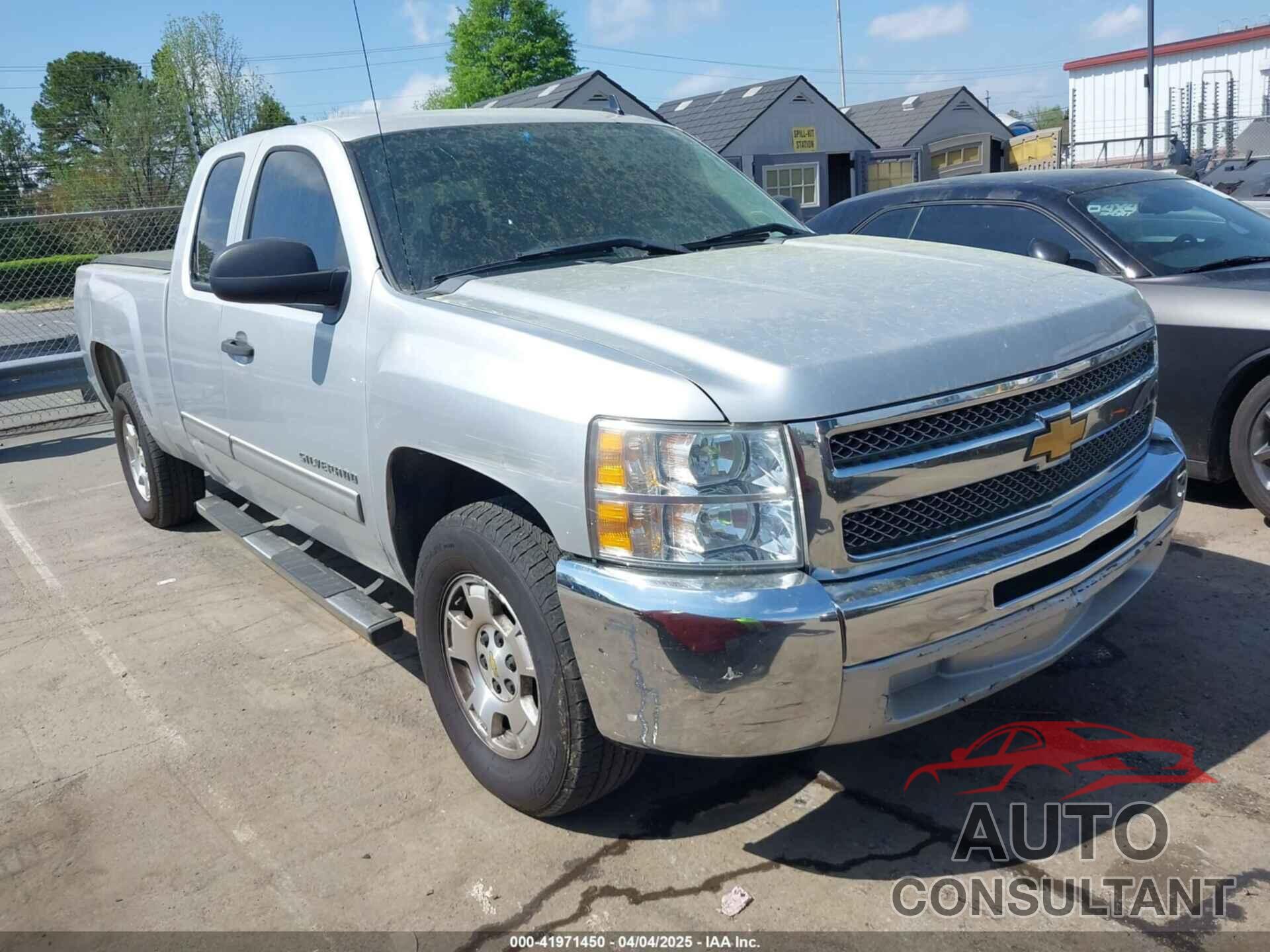 CHEVROLET SILVERADO 1500 2012 - 1GCRCSE06CZ309345
