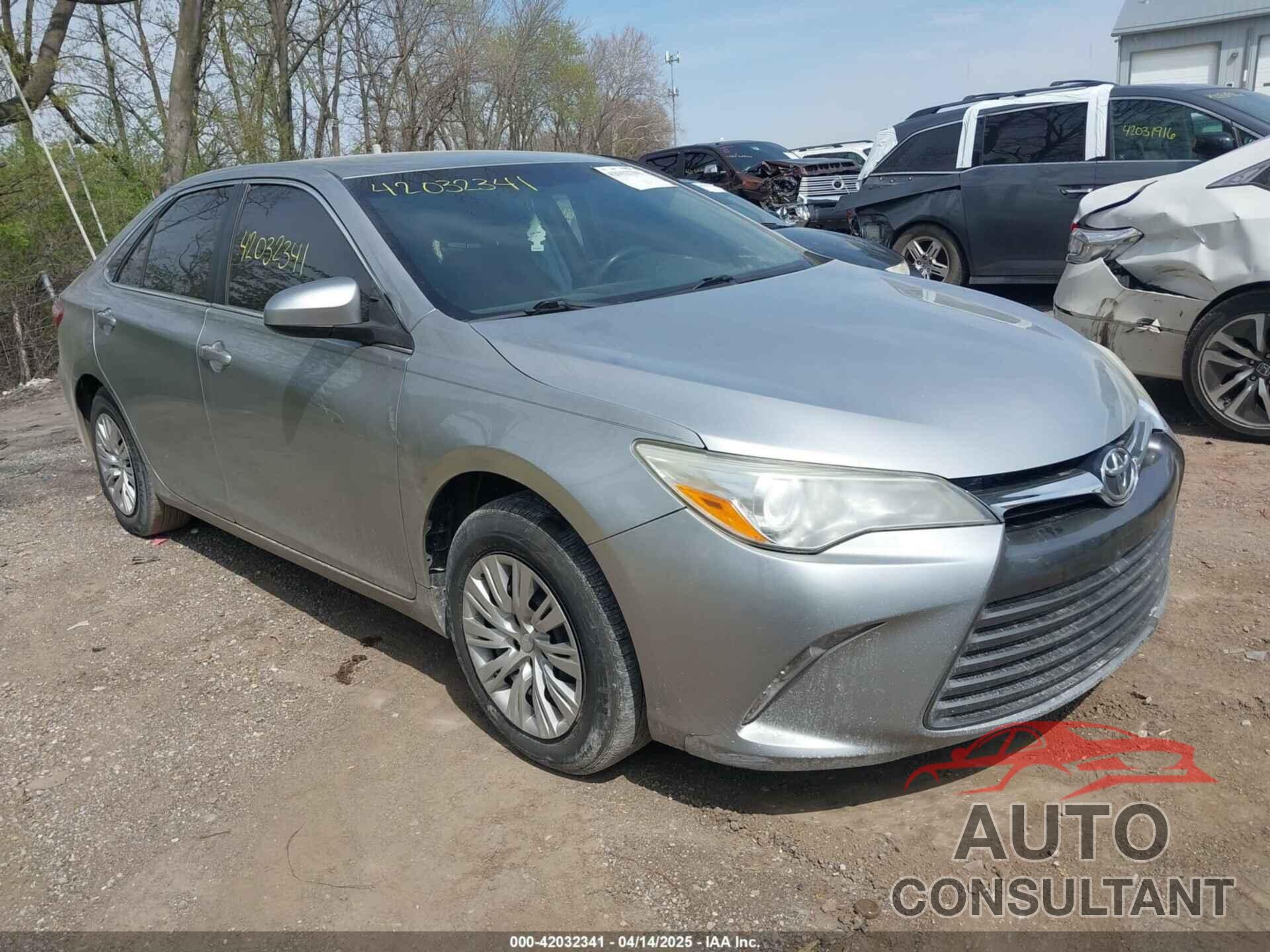 TOYOTA CAMRY 2015 - 4T4BF1FK0FR508039