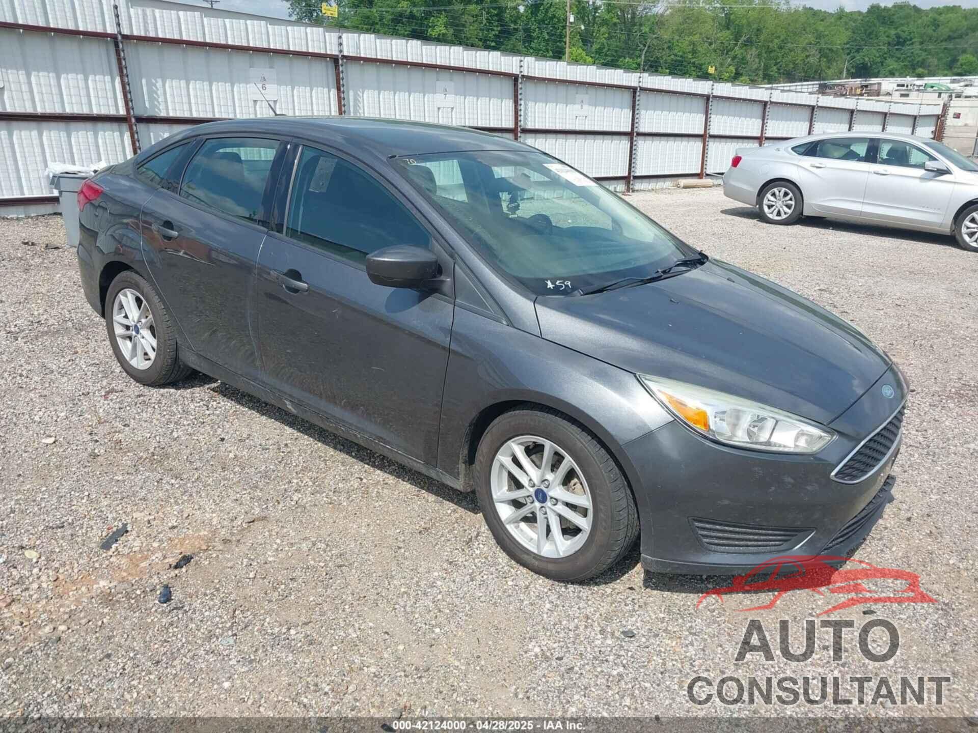 FORD FOCUS 2018 - 1FADP3FE7JL210828