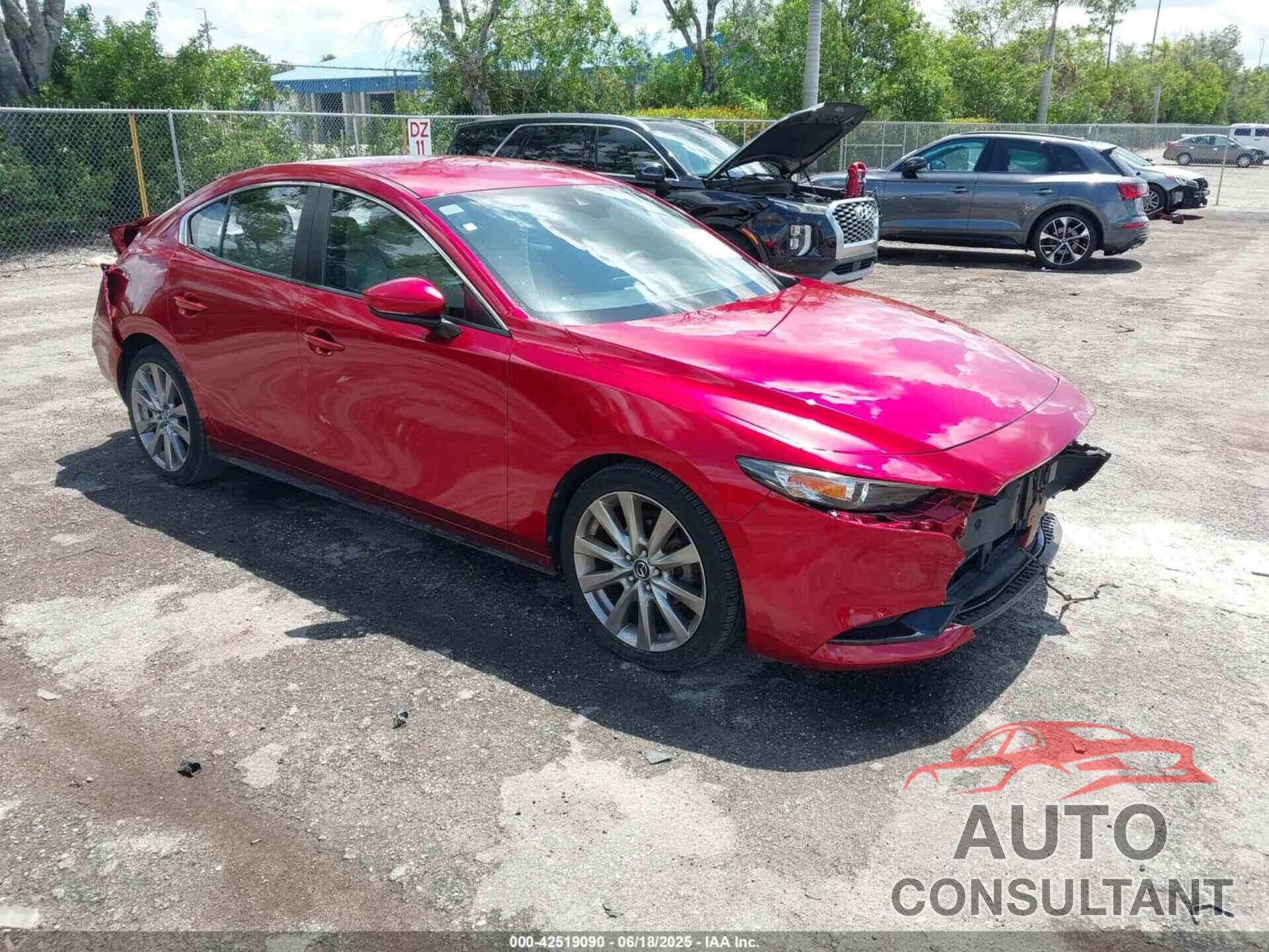 MAZDA MAZDA3 2019 - JM1BPACL1K1114263