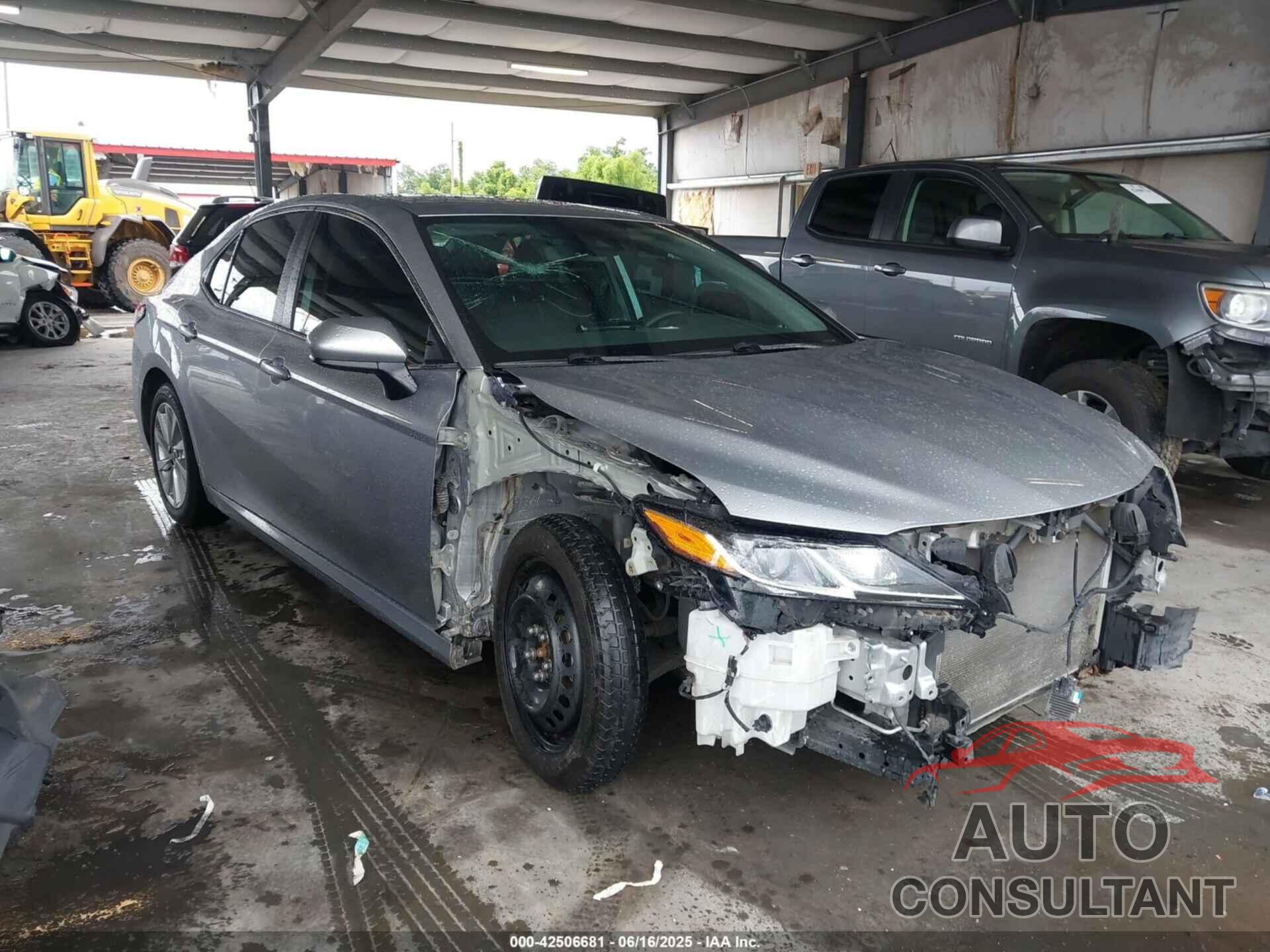 TOYOTA CAMRY 2023 - 4T1C11AK2PU814214