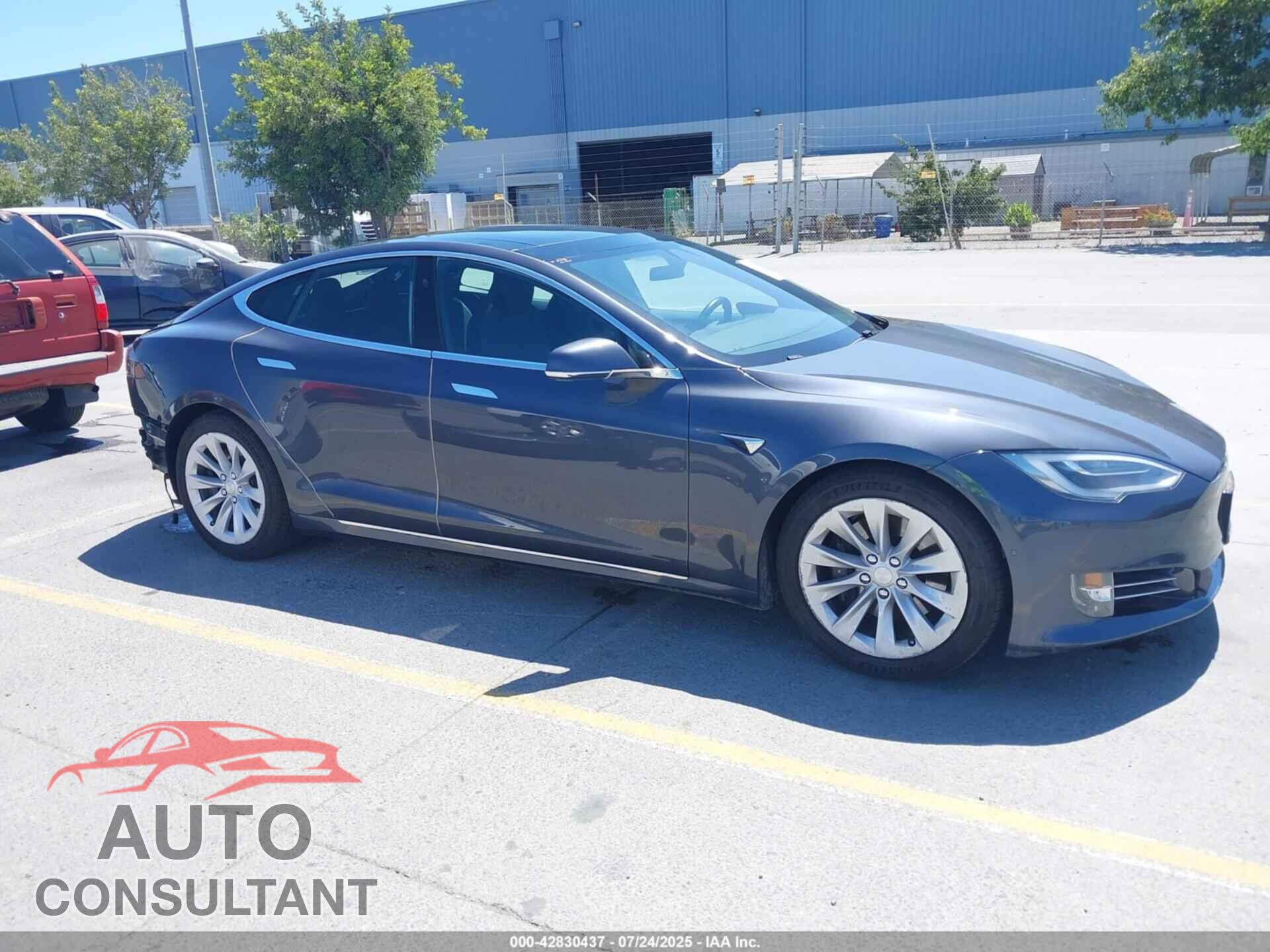 TESLA MODEL S 2017 - 5YJSA1E28HF198197